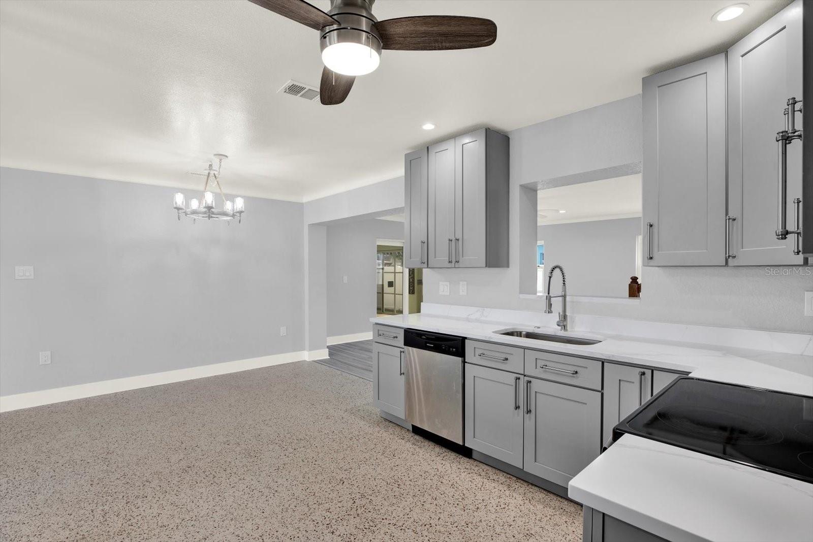 203 163RD AVE, REDINGTON BEACH, FL, 33708