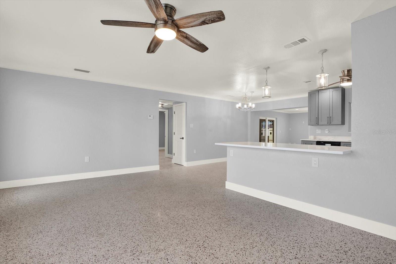 203 163RD AVE, REDINGTON BEACH, FL, 33708