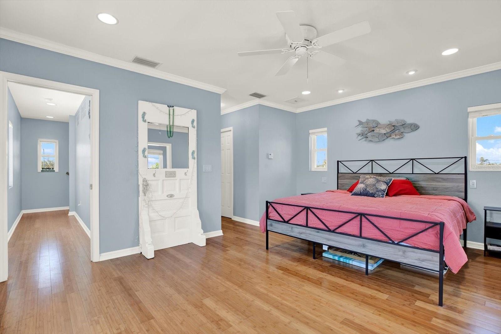 203 163RD AVE, REDINGTON BEACH, FL, 33708