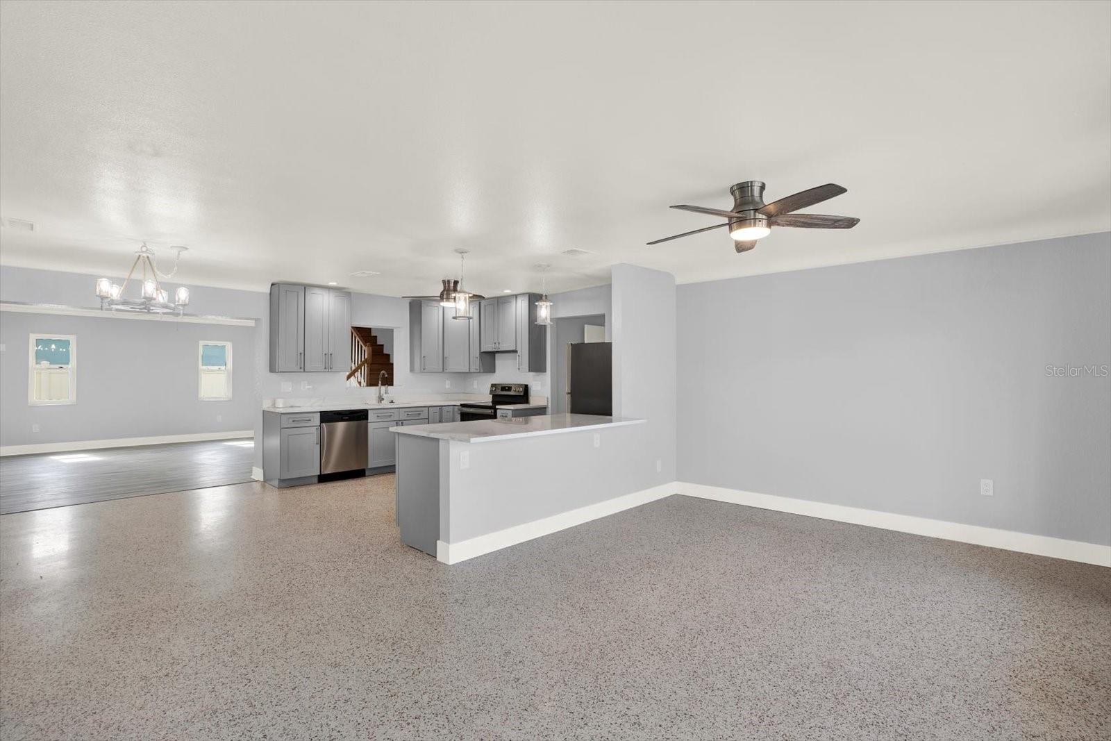 203 163RD AVE, REDINGTON BEACH, FL, 33708