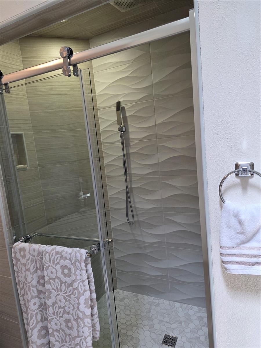 1196 ROYAL BLVD, PALM HARBOR, FL, 34684