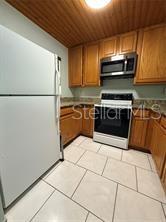100 E KENTUCKY AVE #A6, DELAND, FL, 32724