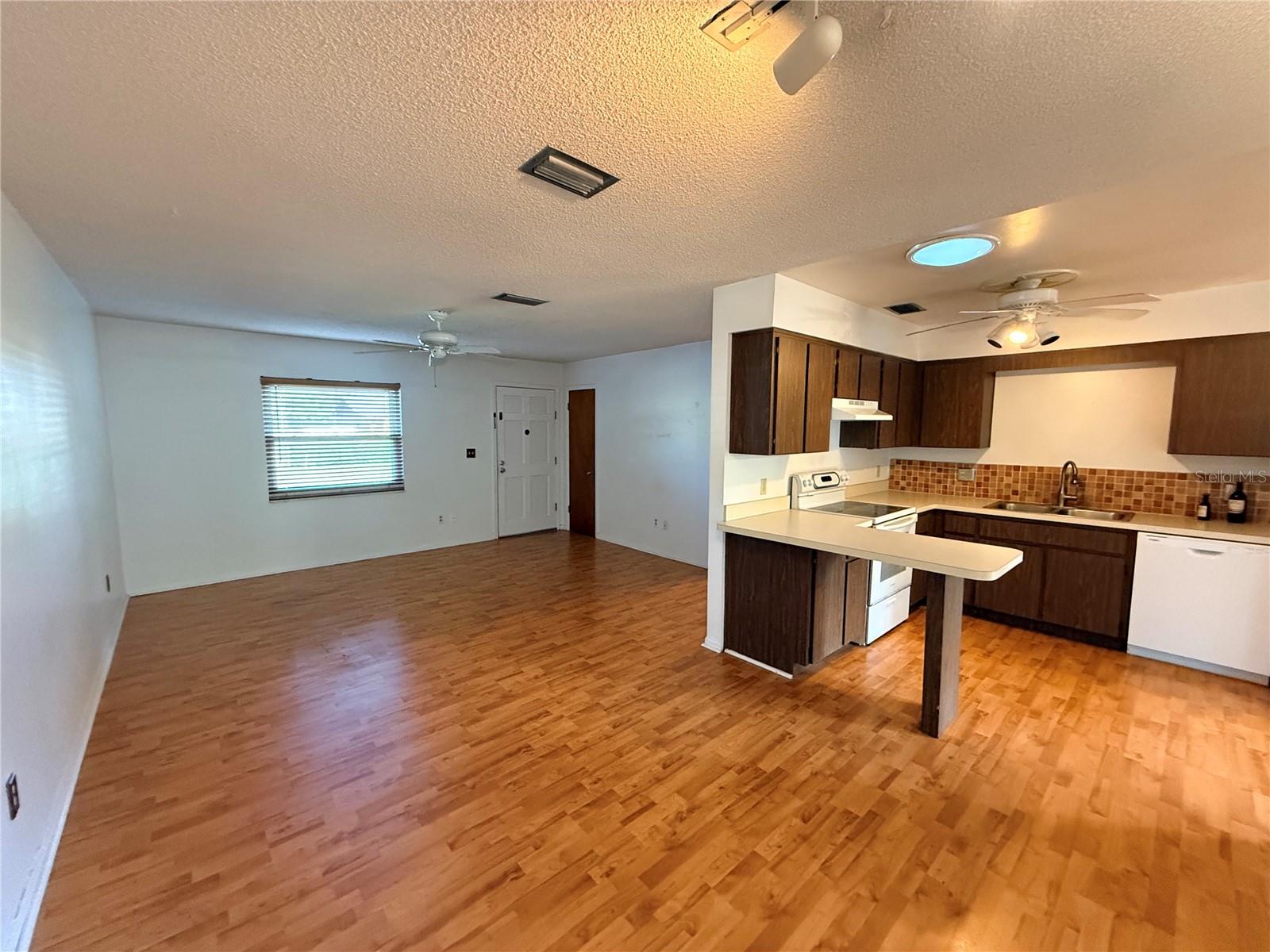 303 N BOUNDARY AVE, DELAND, FL, 32720