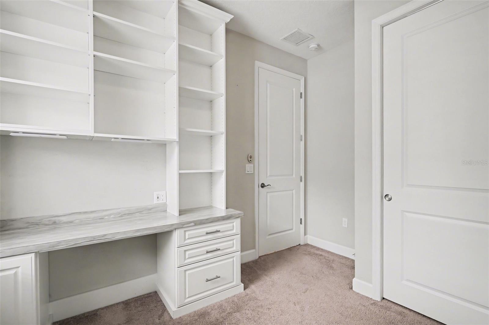 1011 VICTORIA HILLS DR S, DELAND, FL, 32724