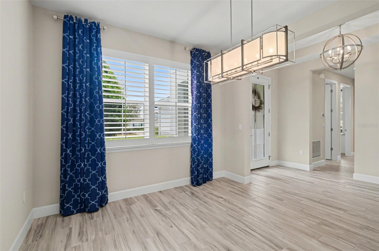 1011 VICTORIA HILLS DR S, DELAND, FL, 32724