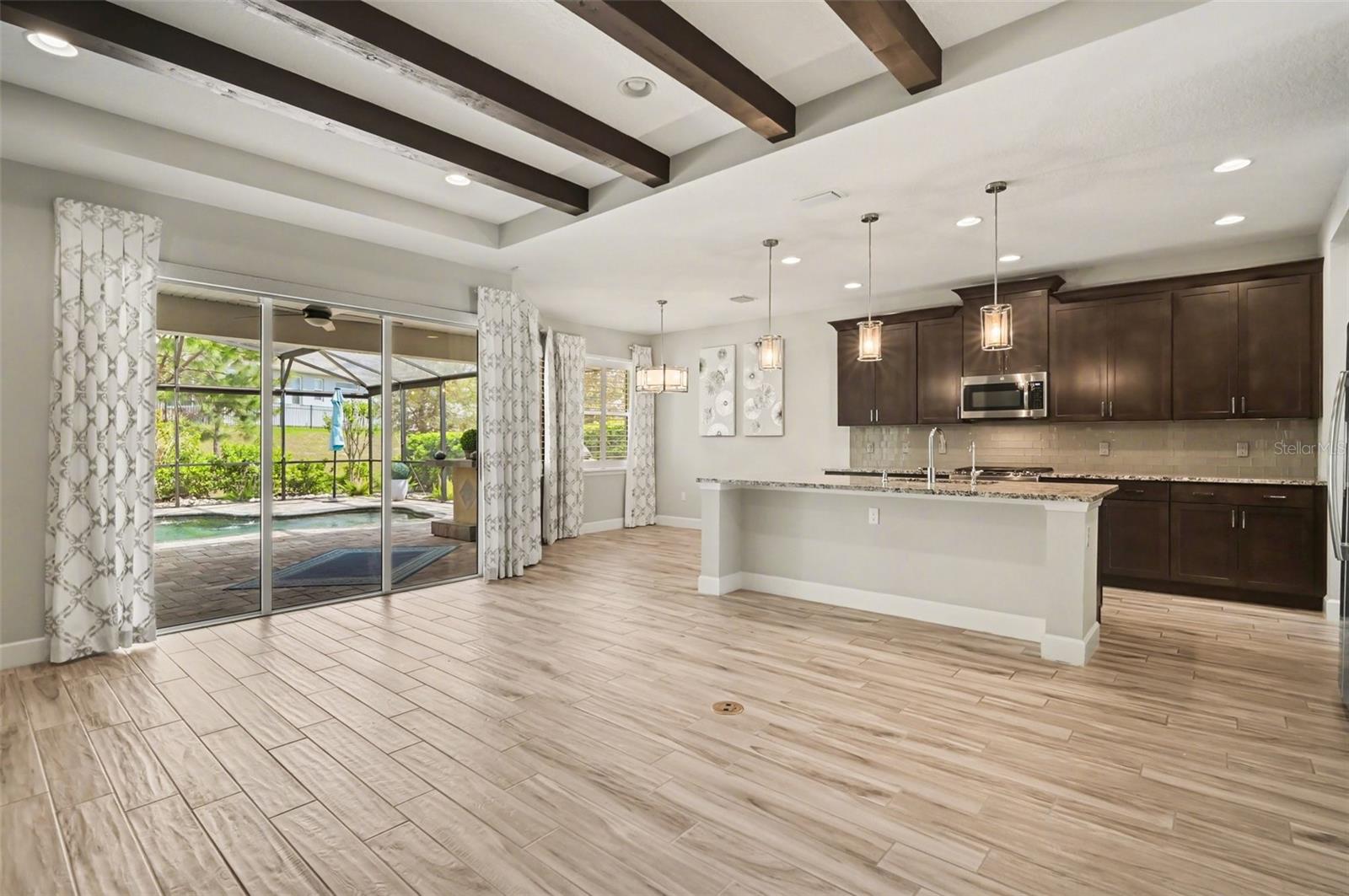 1011 VICTORIA HILLS DR S, DELAND, FL, 32724