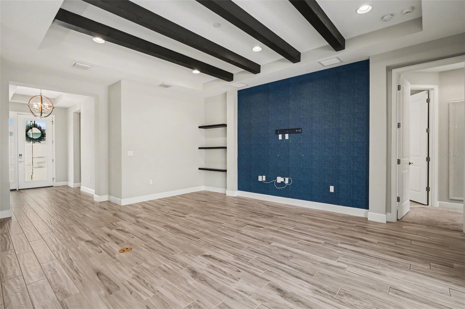 1011 VICTORIA HILLS DR S, DELAND, FL, 32724