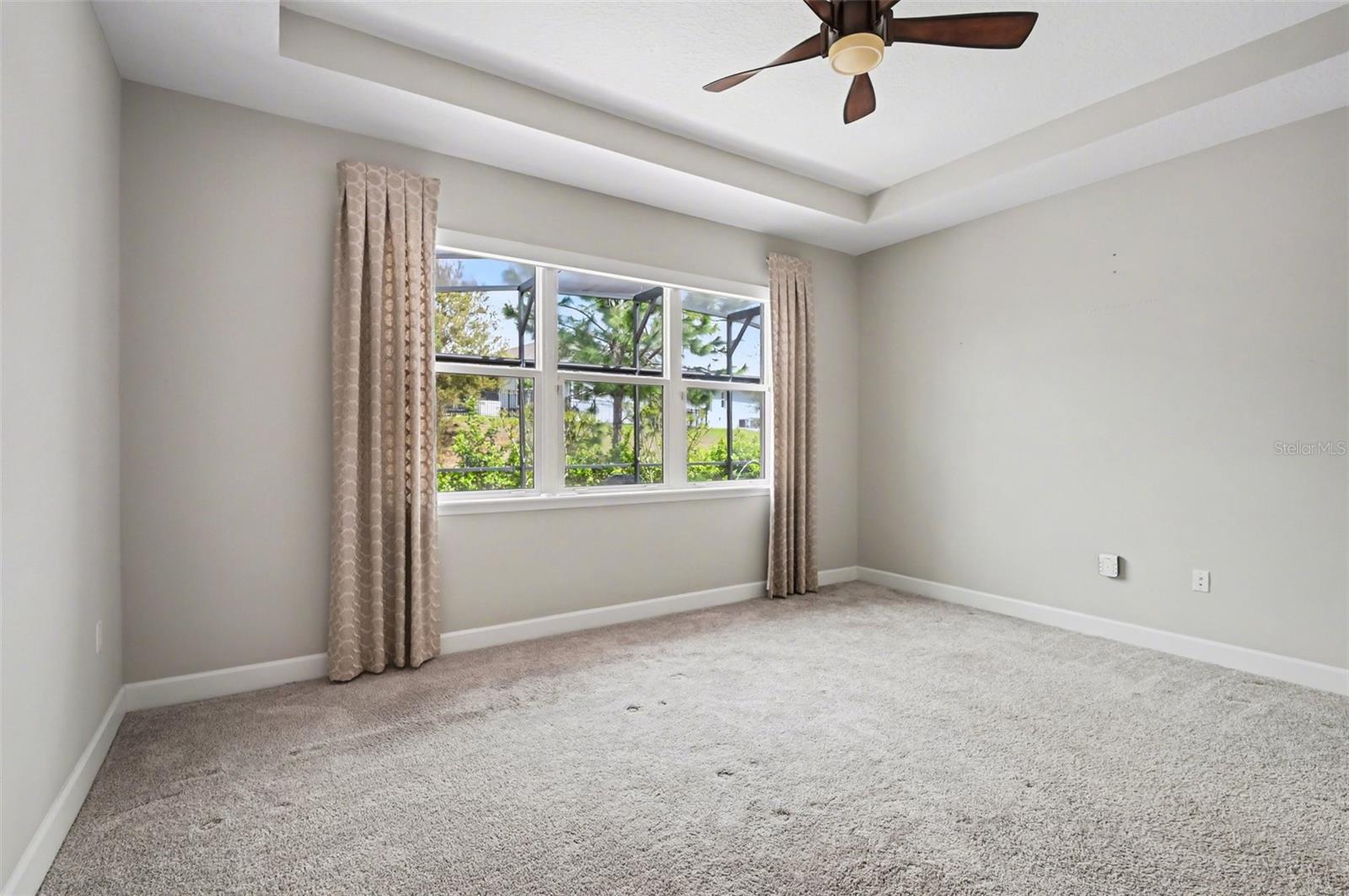 1011 VICTORIA HILLS DR S, DELAND, FL, 32724