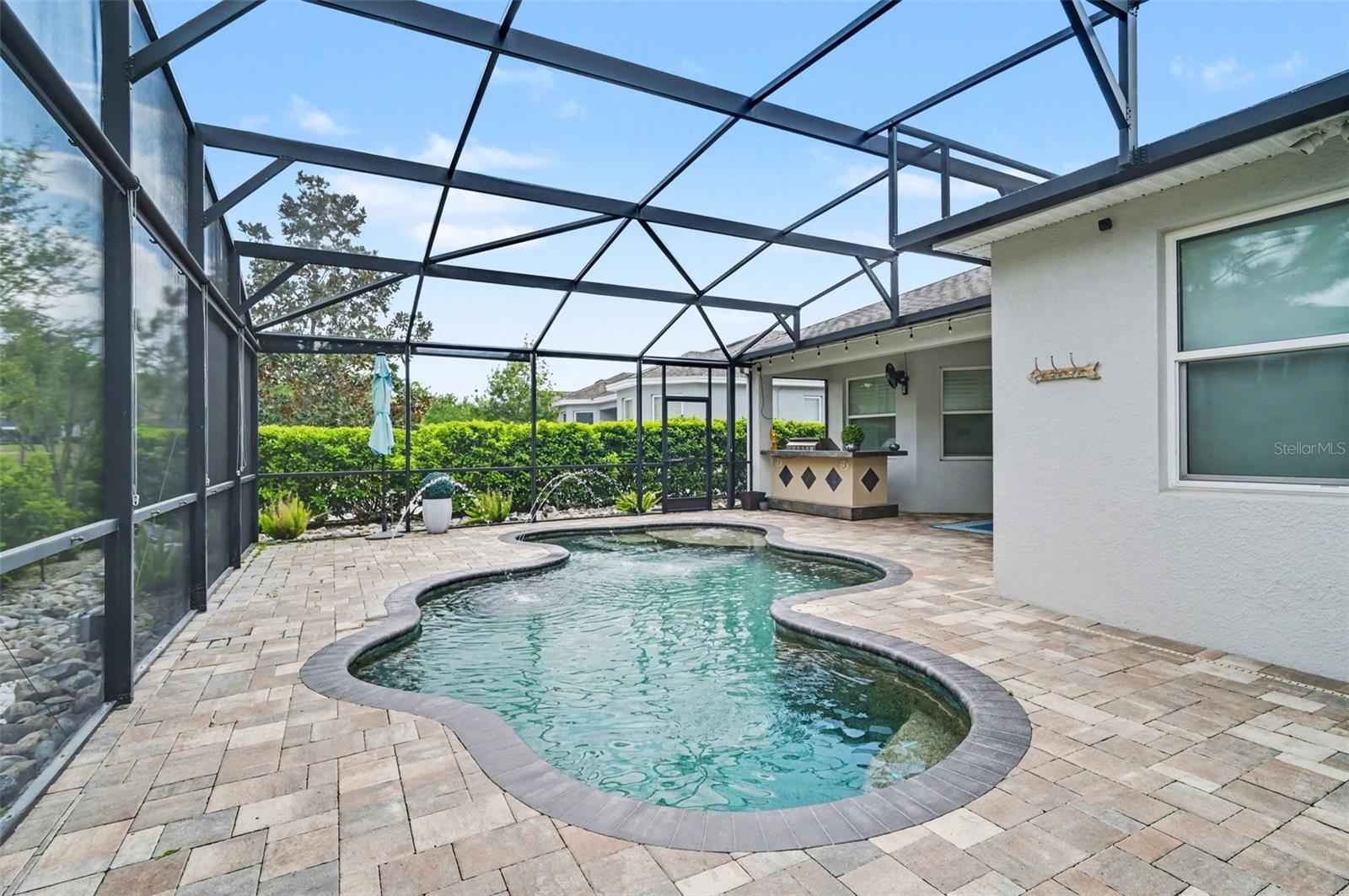 1011 VICTORIA HILLS DR S, DELAND, FL, 32724