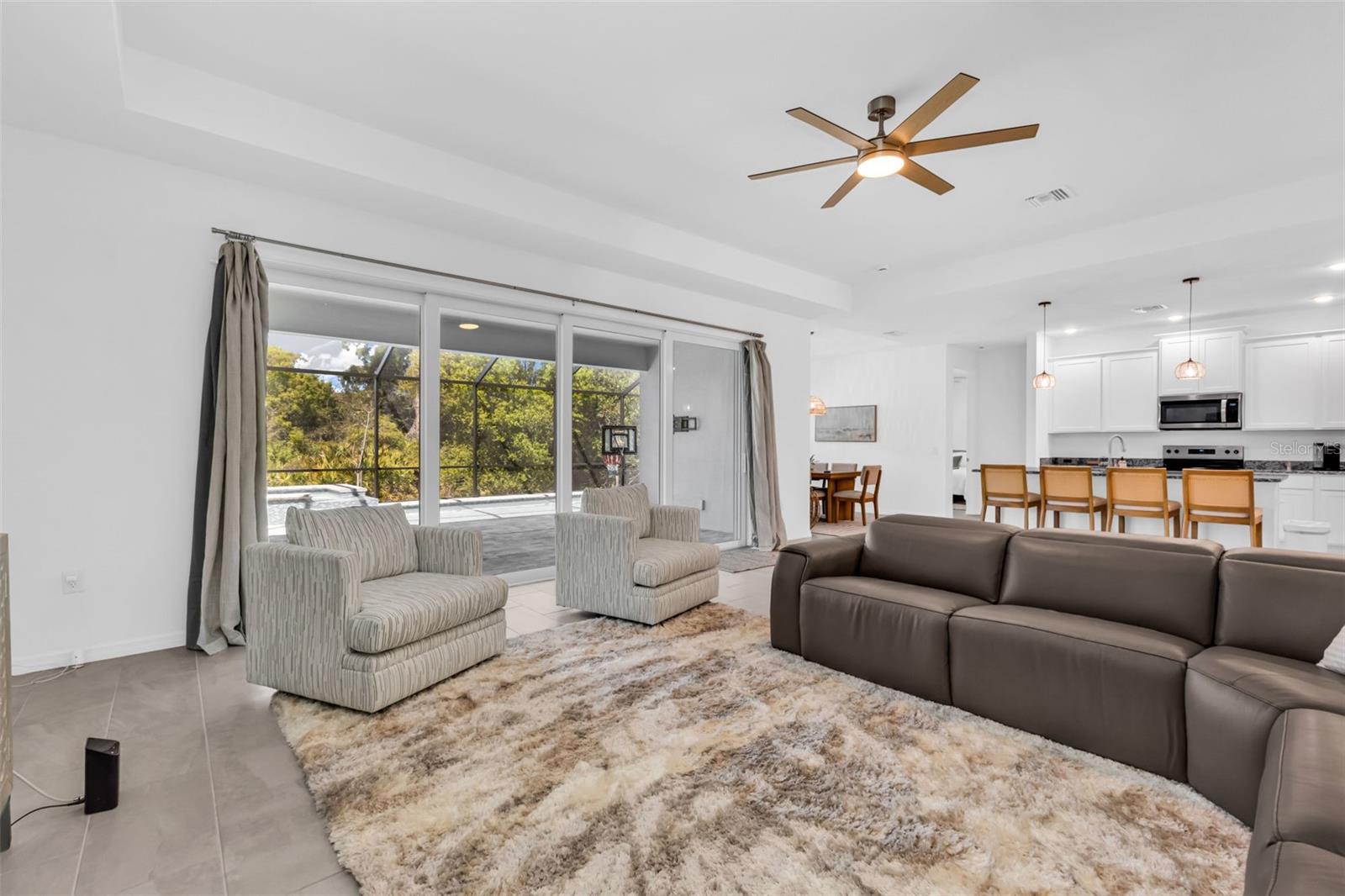223 RIO DE JANEIRO AVE, PUNTA GORDA, FL, 33983