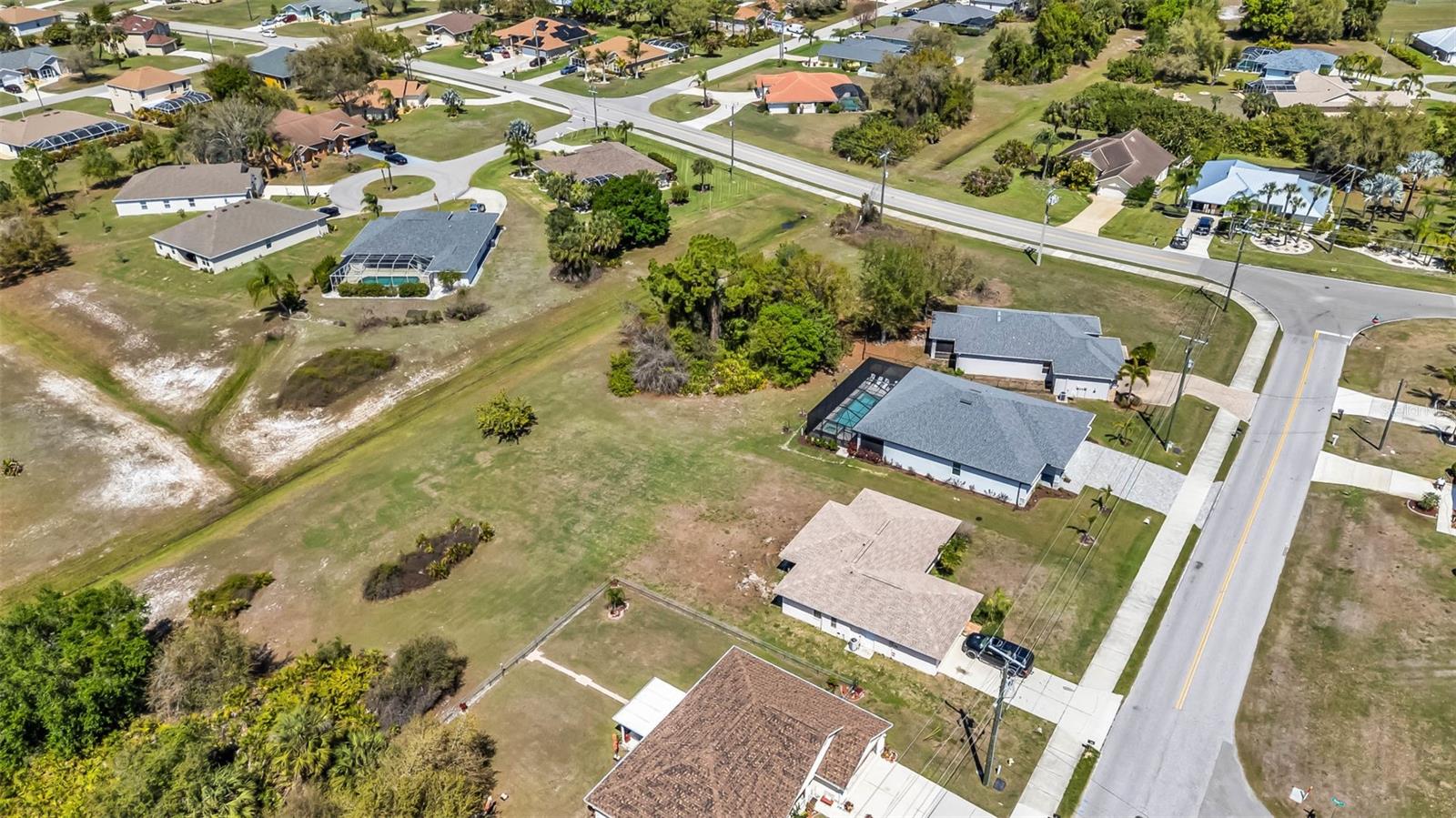 223 RIO DE JANEIRO AVE, PUNTA GORDA, FL, 33983