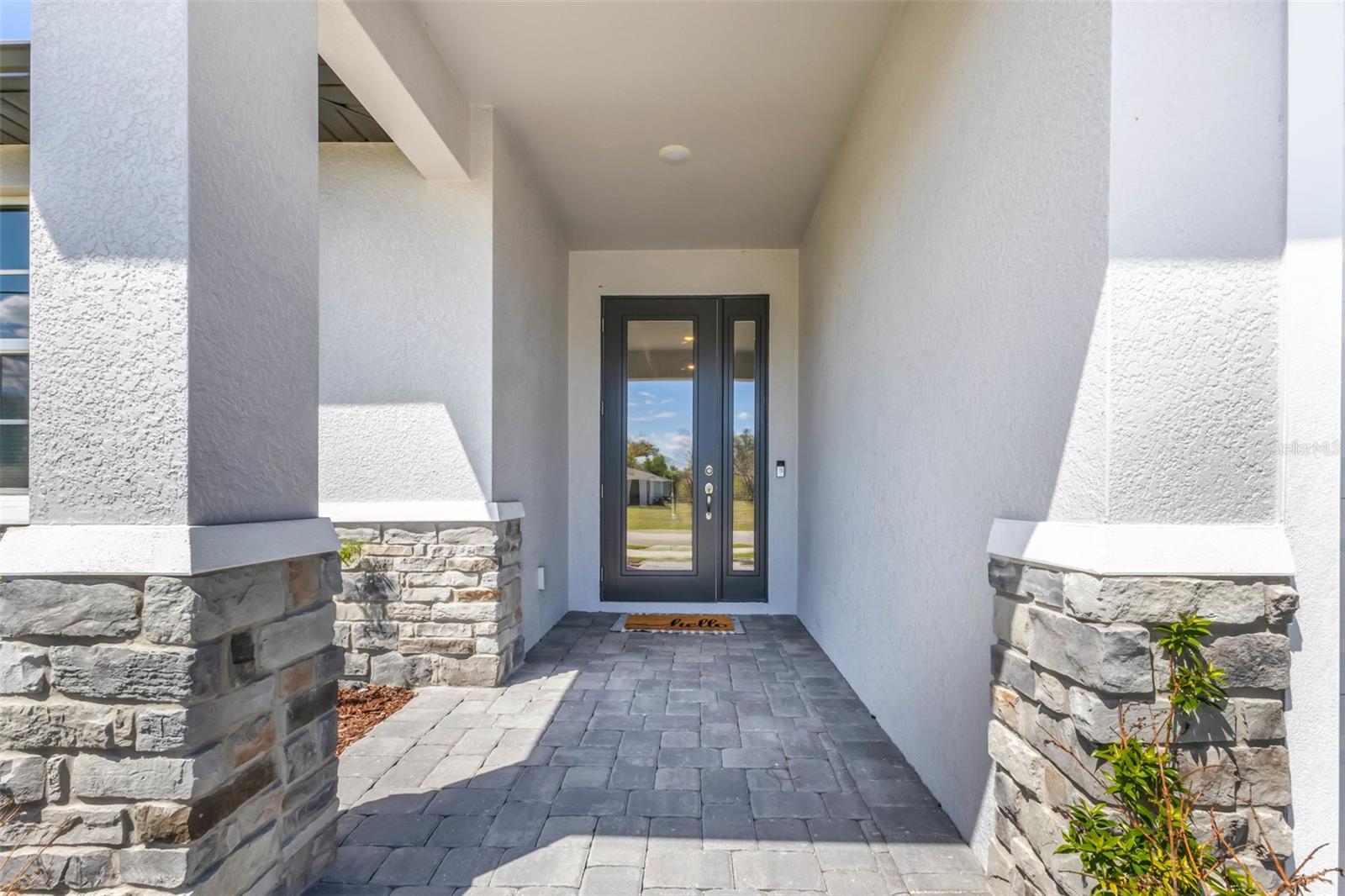 223 RIO DE JANEIRO AVE, PUNTA GORDA, FL, 33983
