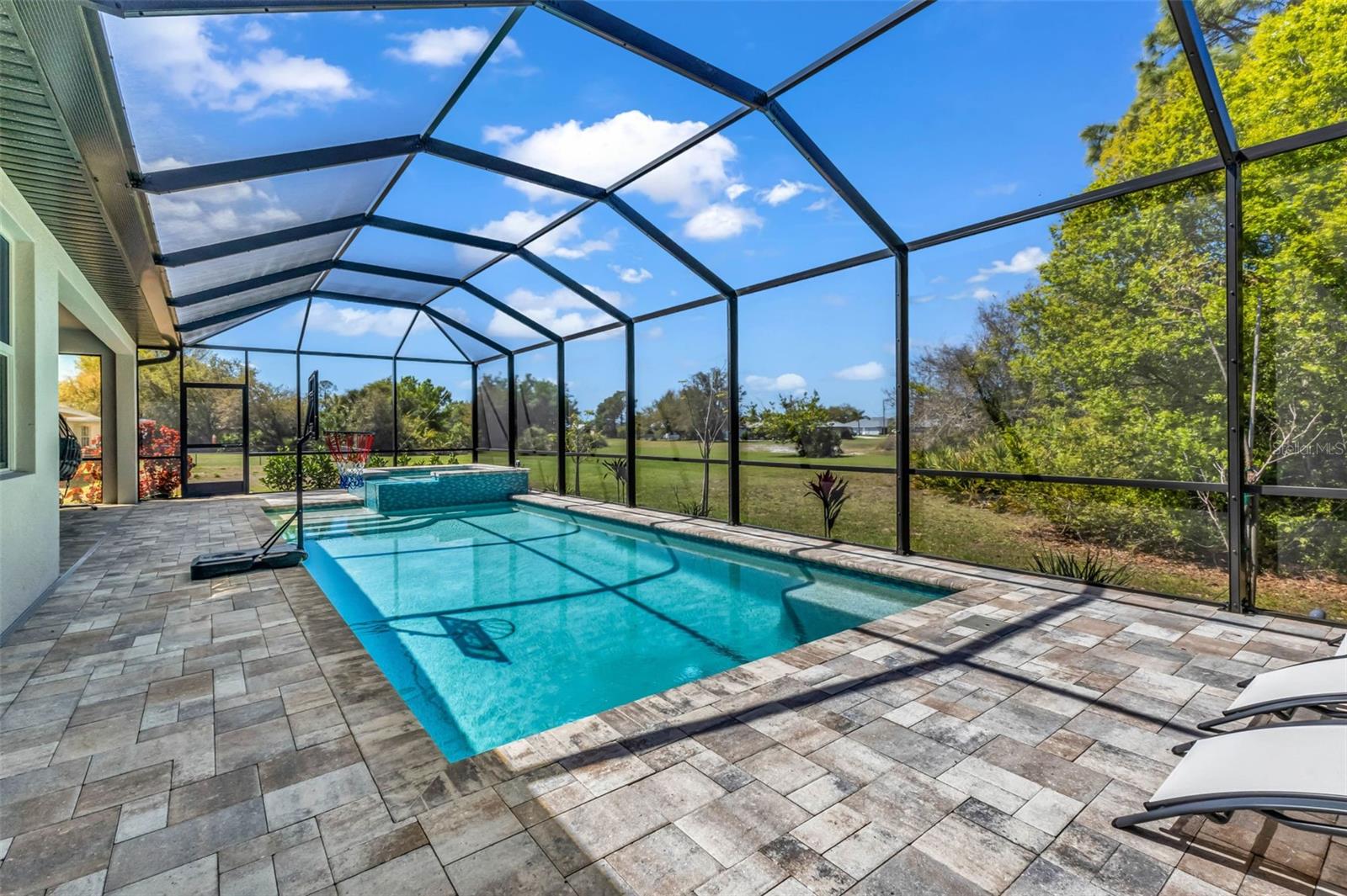 223 RIO DE JANEIRO AVE, PUNTA GORDA, FL, 33983