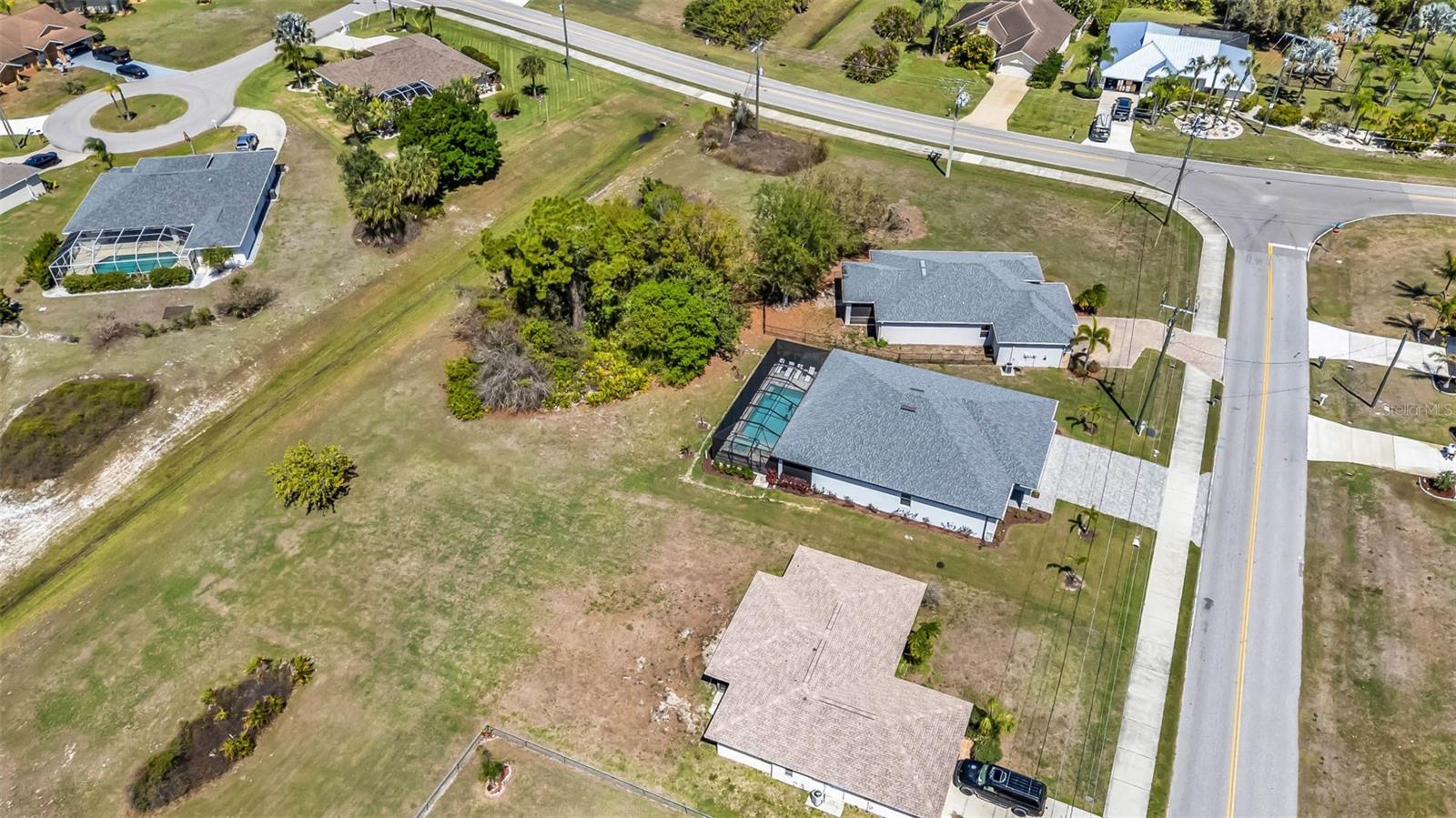 223 RIO DE JANEIRO AVE, PUNTA GORDA, FL, 33983