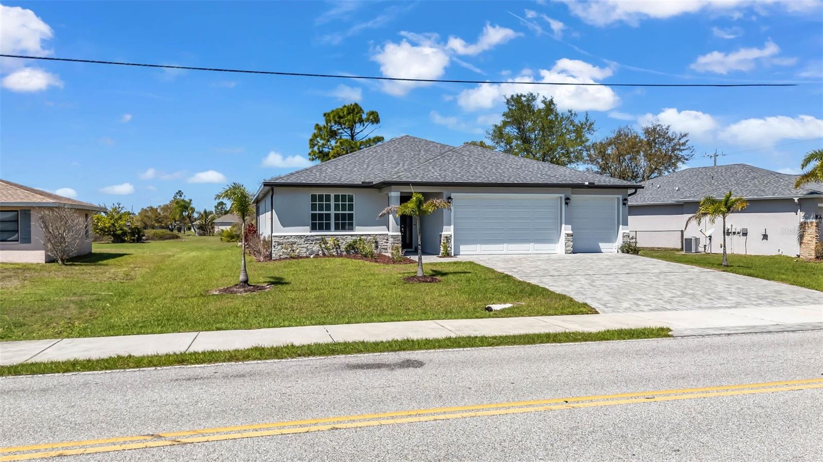 223 RIO DE JANEIRO AVE, PUNTA GORDA, FL, 33983