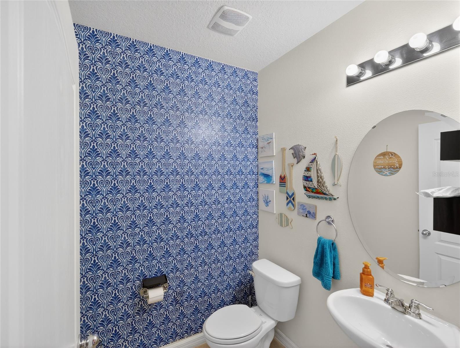 885 FREEDOM BLVD, DAVENPORT, FL, 33837