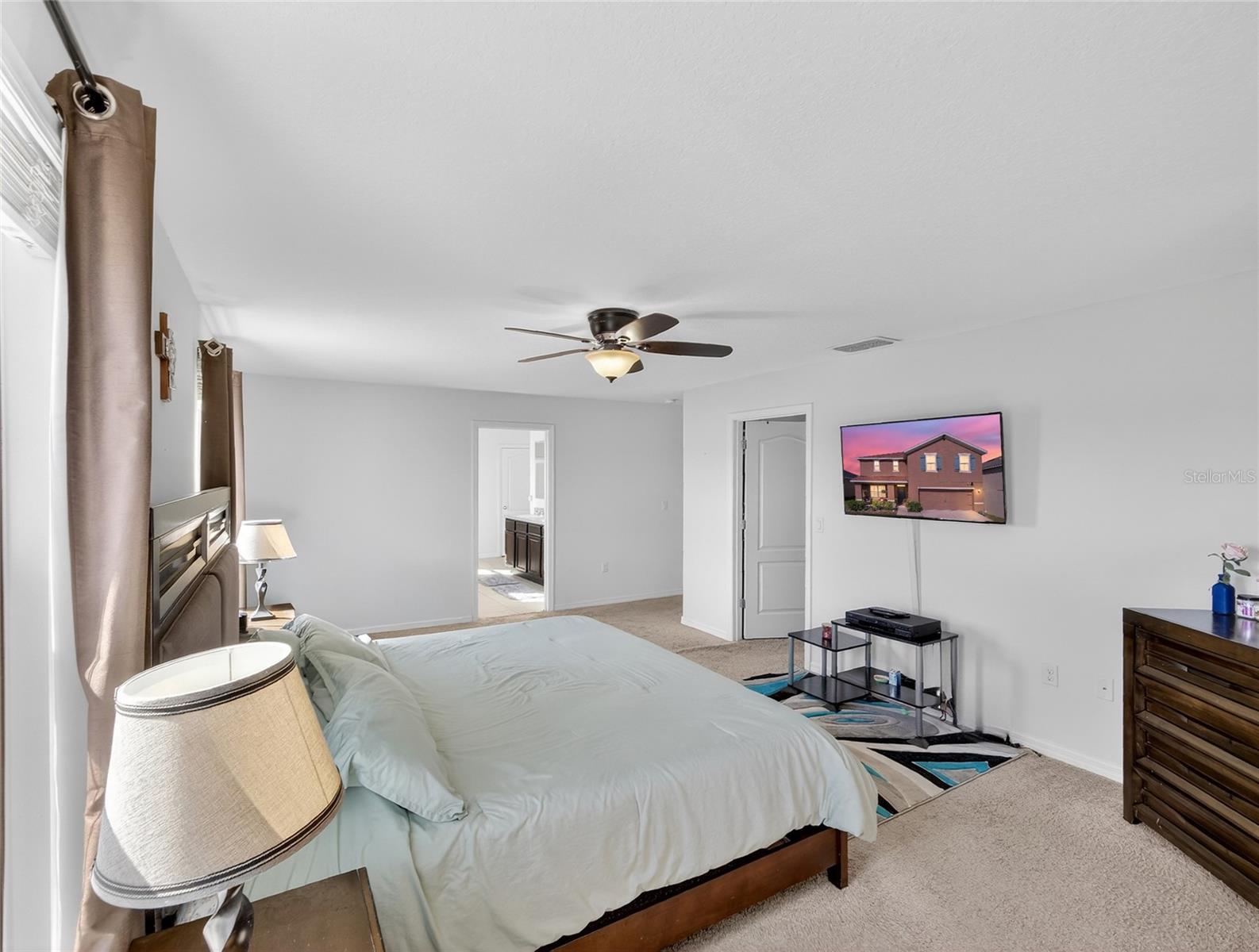 885 FREEDOM BLVD, DAVENPORT, FL, 33837