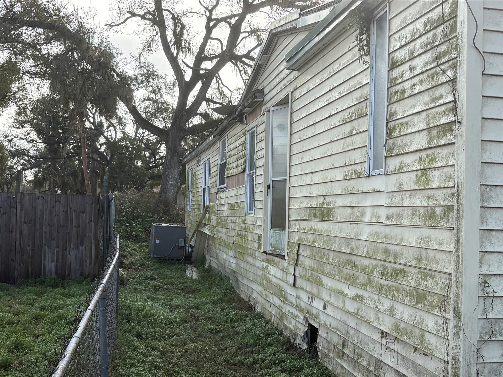 10106 S ALMA ST, GIBSONTON, FL, 33534