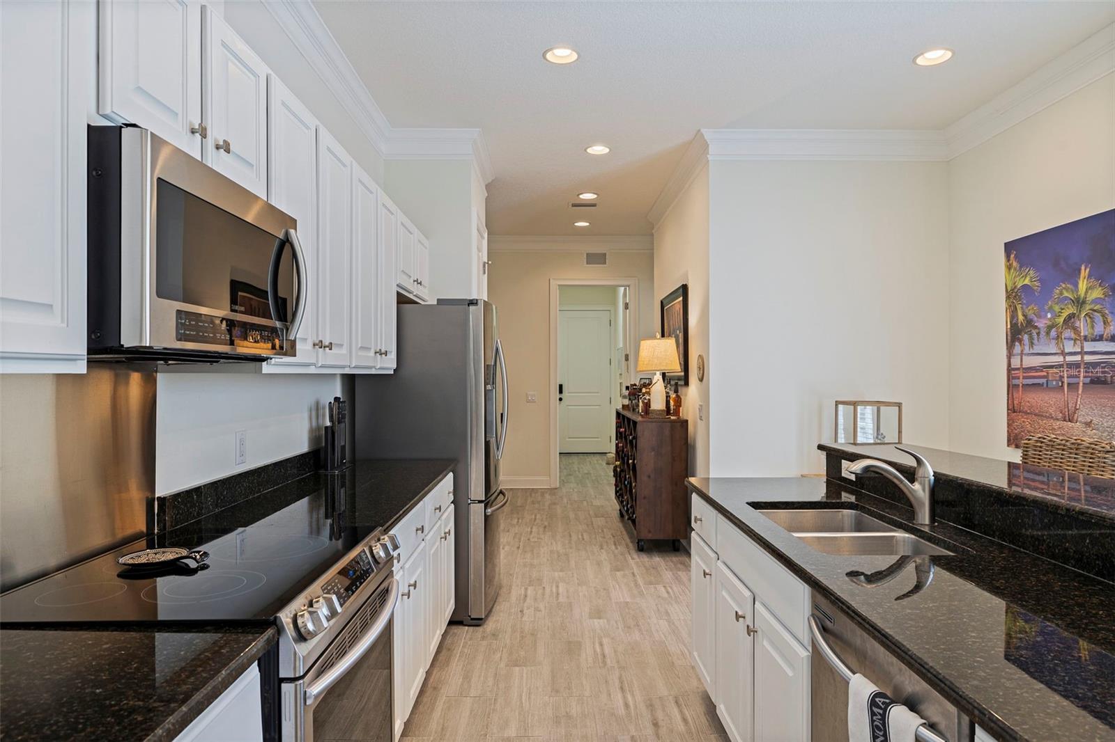 125 COMMONWEALTH CT N, ST PETERSBURG, FL, 33716