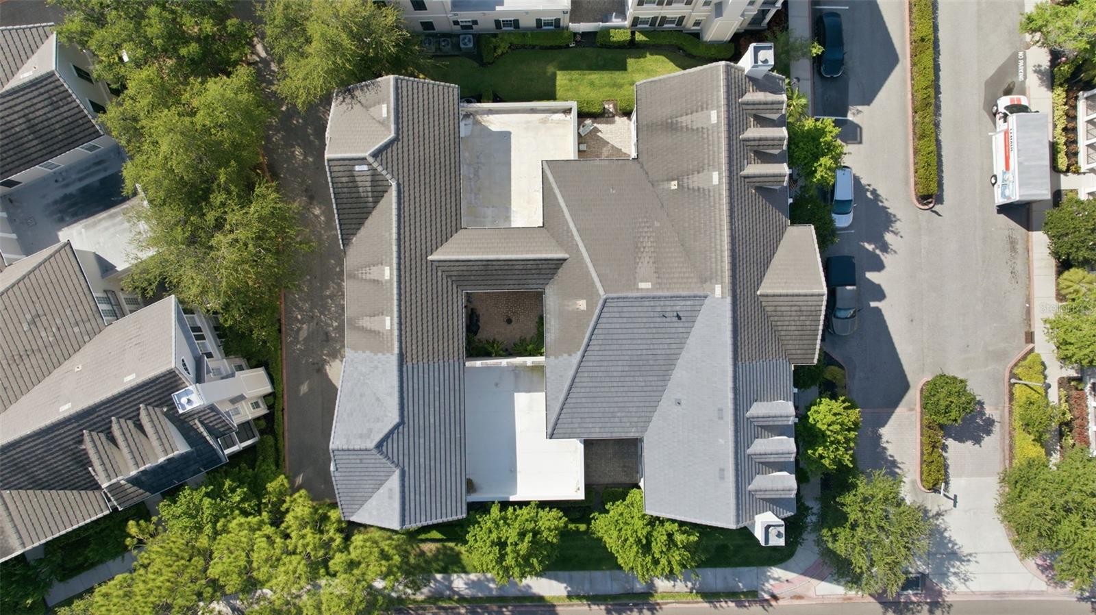 125 COMMONWEALTH CT N, ST PETERSBURG, FL, 33716