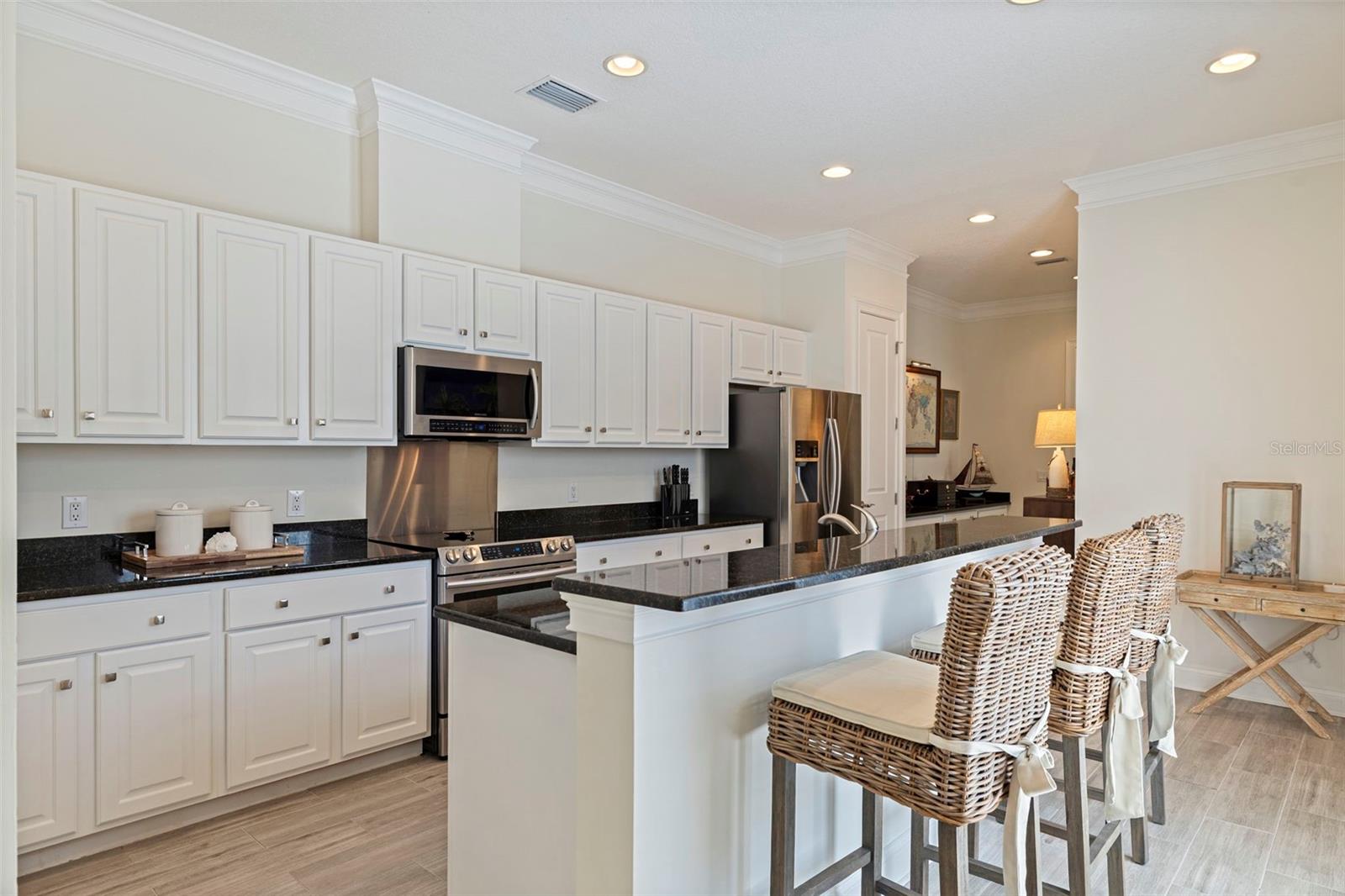 125 COMMONWEALTH CT N, ST PETERSBURG, FL, 33716