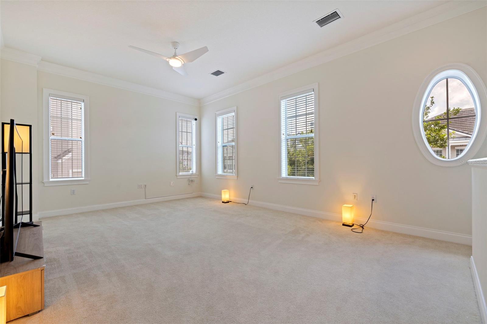 125 COMMONWEALTH CT N, ST PETERSBURG, FL, 33716