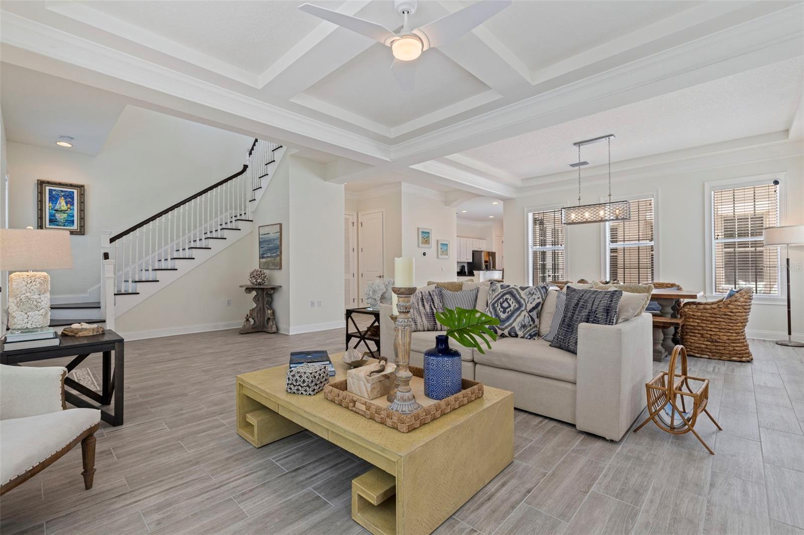 125 COMMONWEALTH CT N, ST PETERSBURG, FL, 33716