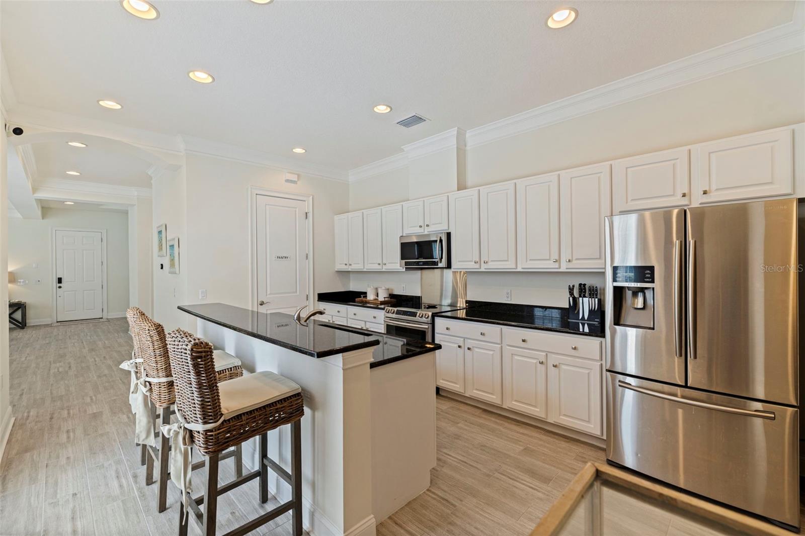 125 COMMONWEALTH CT N, ST PETERSBURG, FL, 33716