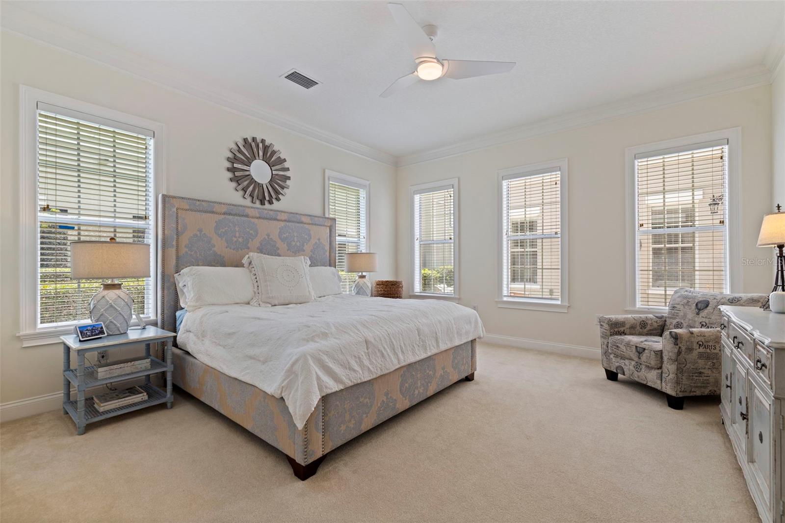 125 COMMONWEALTH CT N, ST PETERSBURG, FL, 33716
