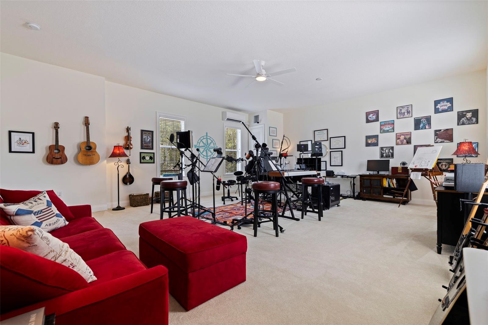 125 COMMONWEALTH CT N, ST PETERSBURG, FL, 33716
