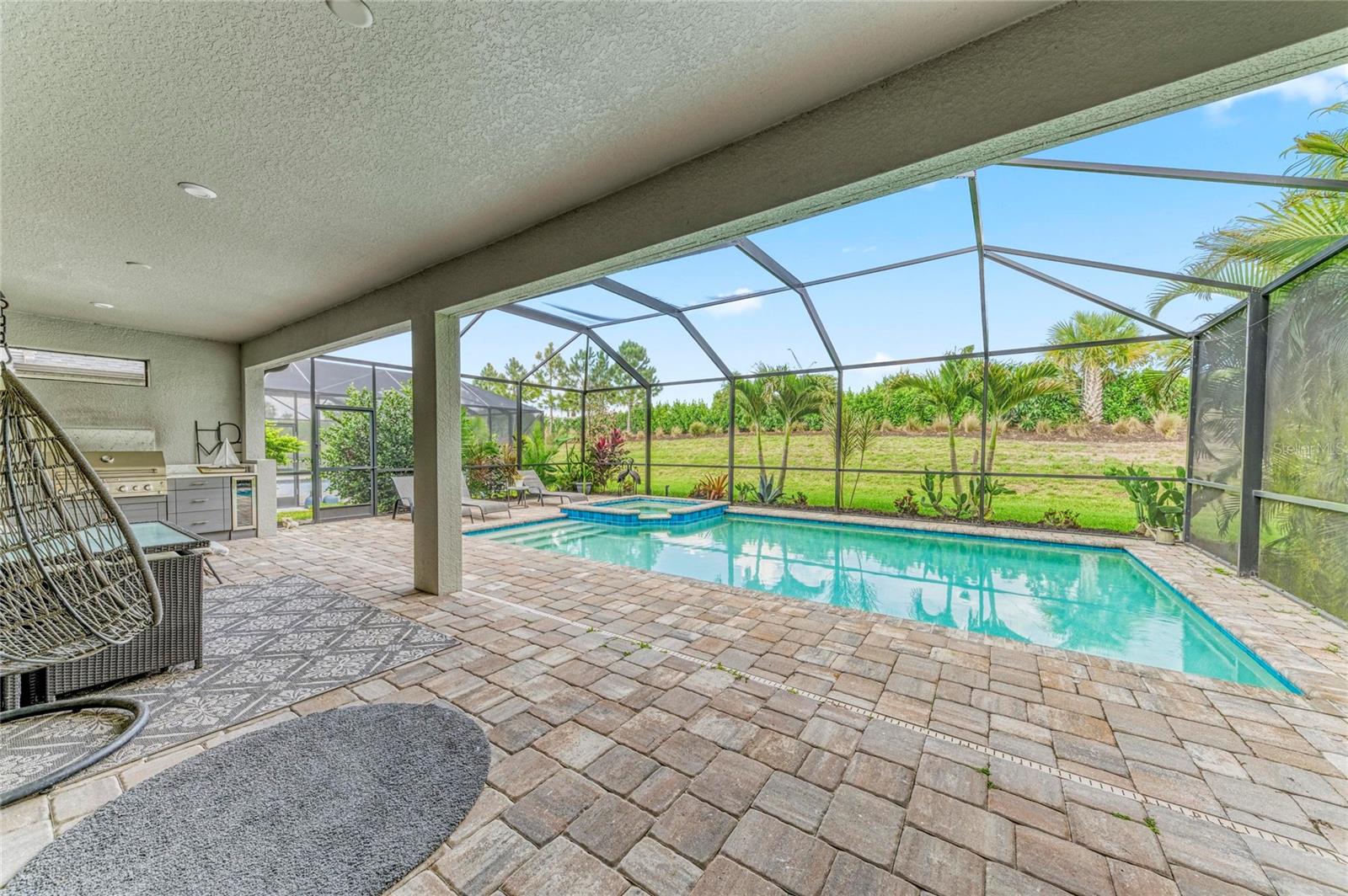 16528 PAYNES MILL DR, BRADENTON, FL, 34211