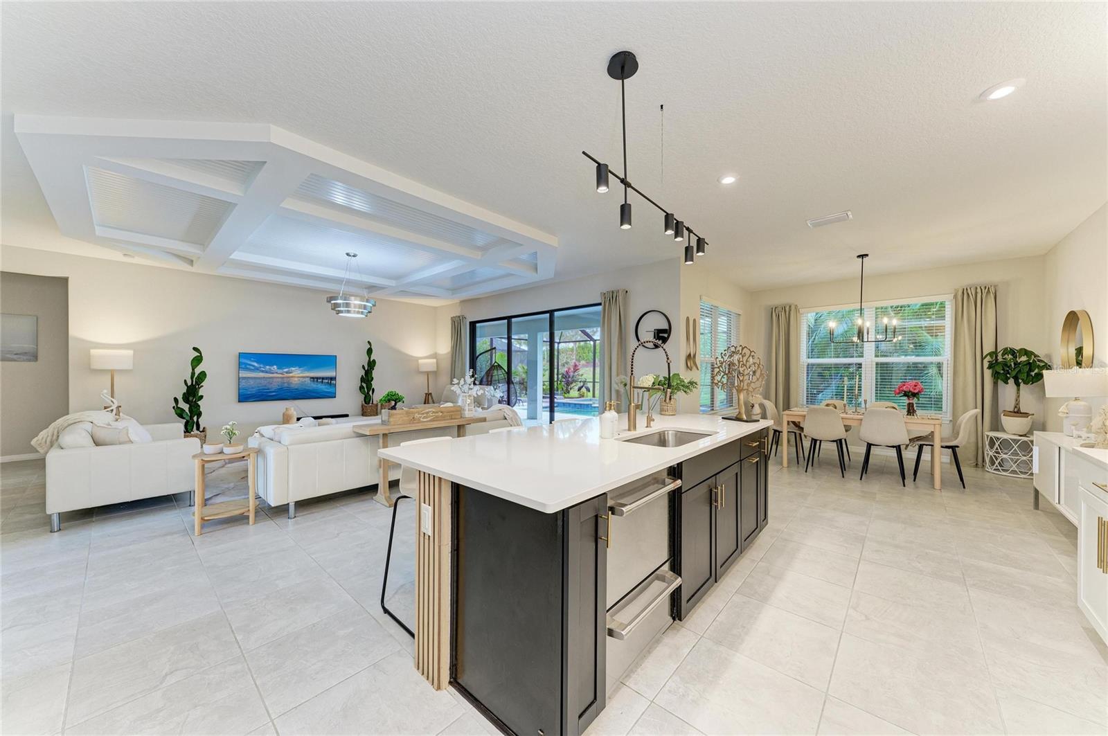 16528 PAYNES MILL DR, BRADENTON, FL, 34211