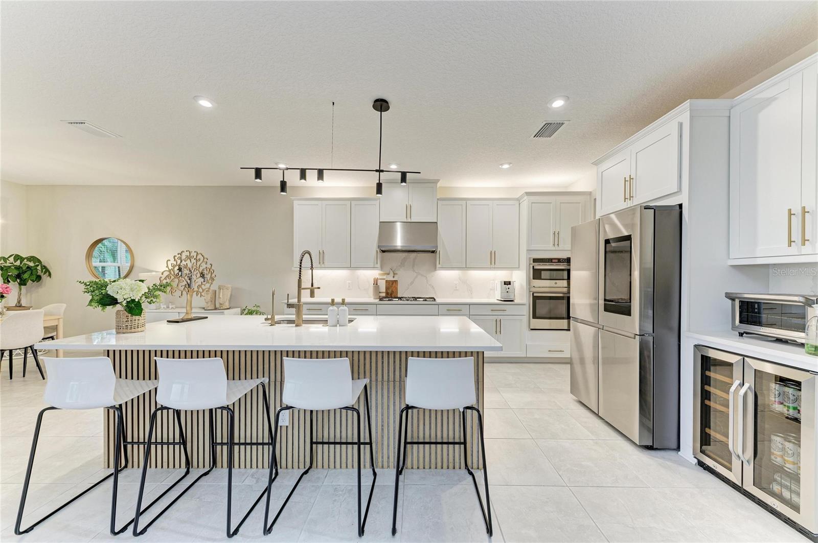 16528 PAYNES MILL DR, BRADENTON, FL, 34211