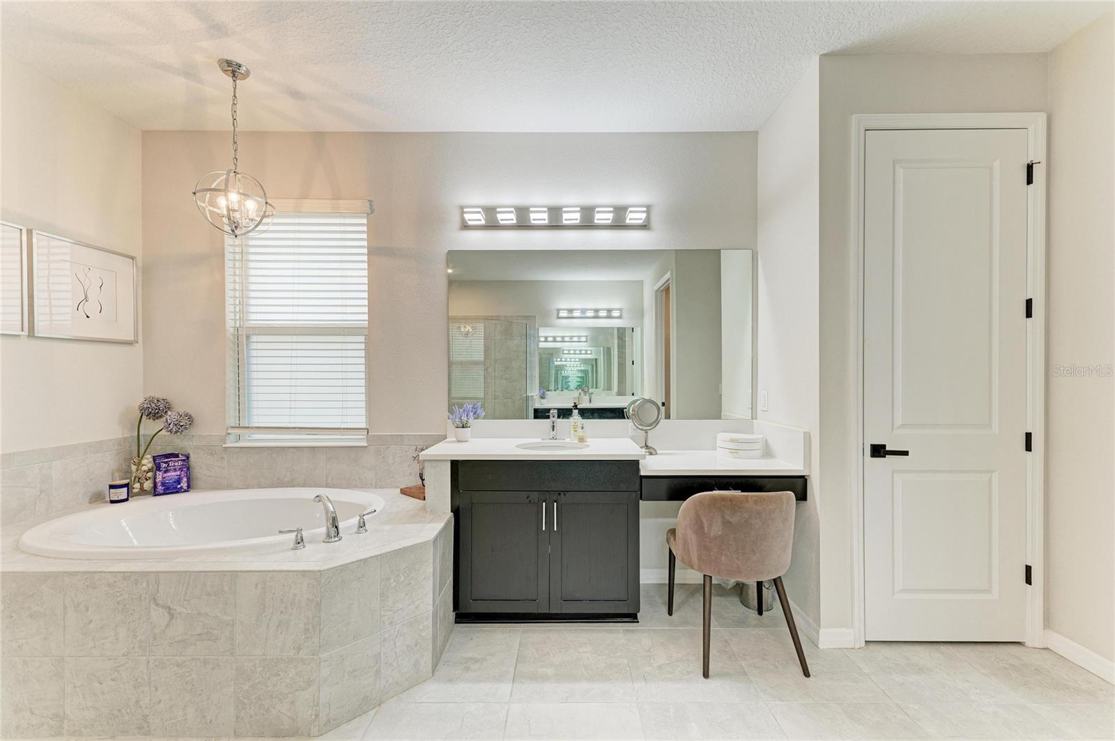 16528 PAYNES MILL DR, BRADENTON, FL, 34211