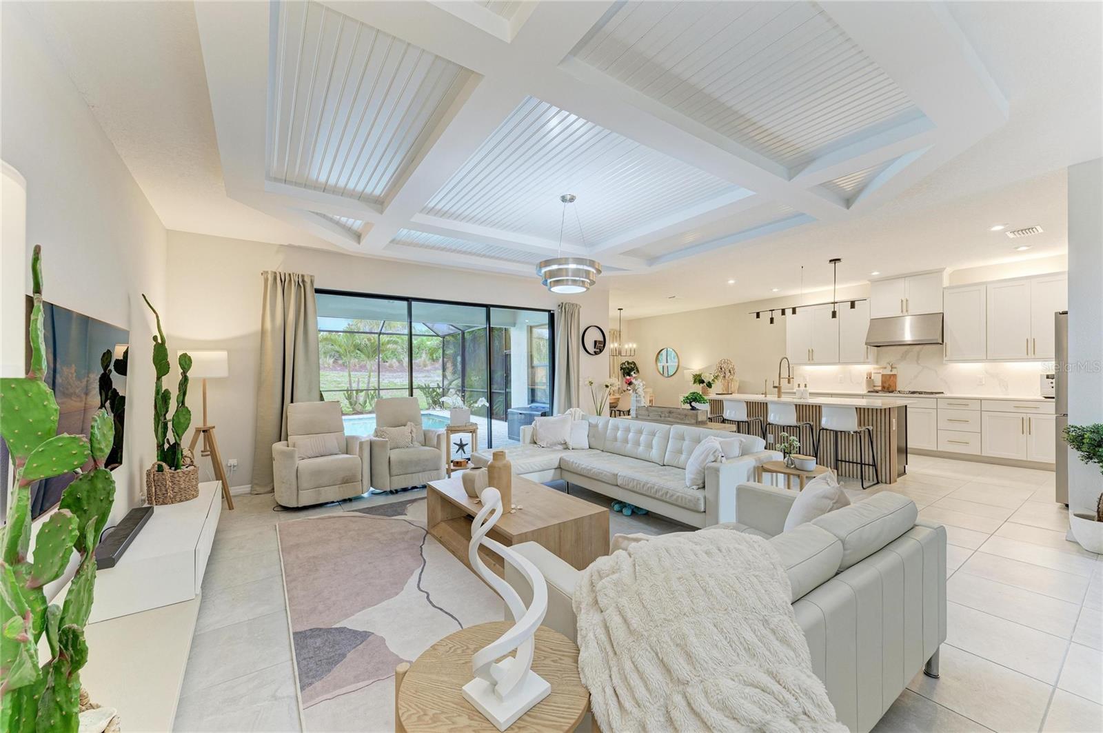16528 PAYNES MILL DR, BRADENTON, FL, 34211