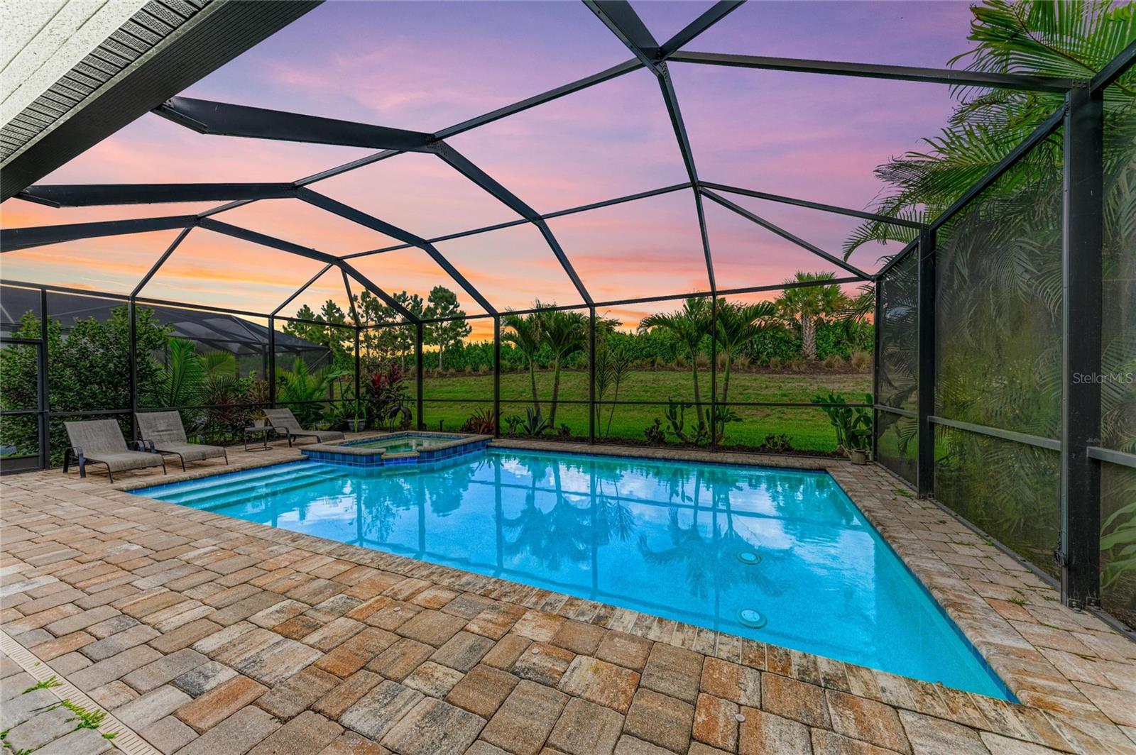 16528 PAYNES MILL DR, BRADENTON, FL, 34211