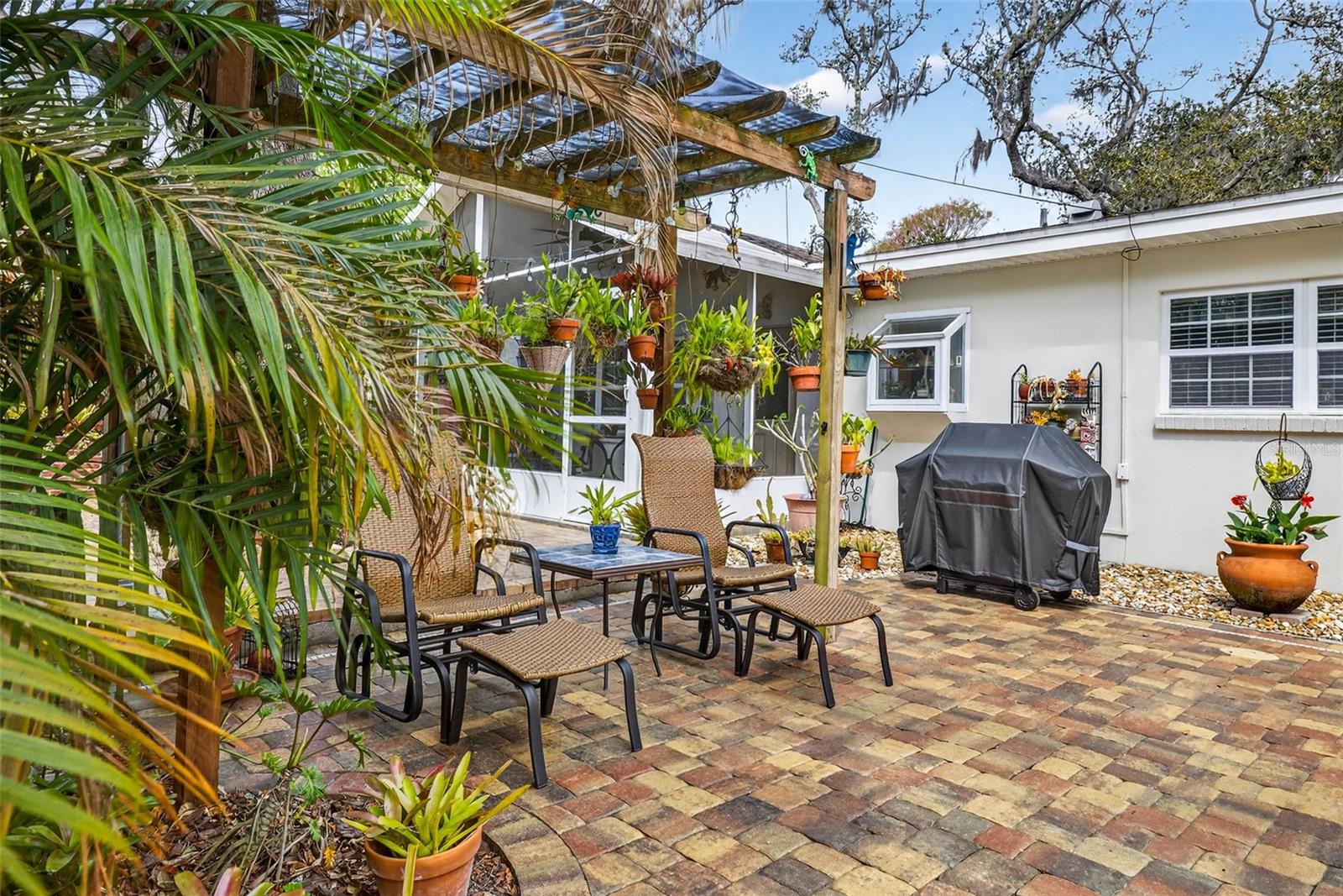 212 S LOCKMOOR AVE, TEMPLE TERRACE, FL, 33617
