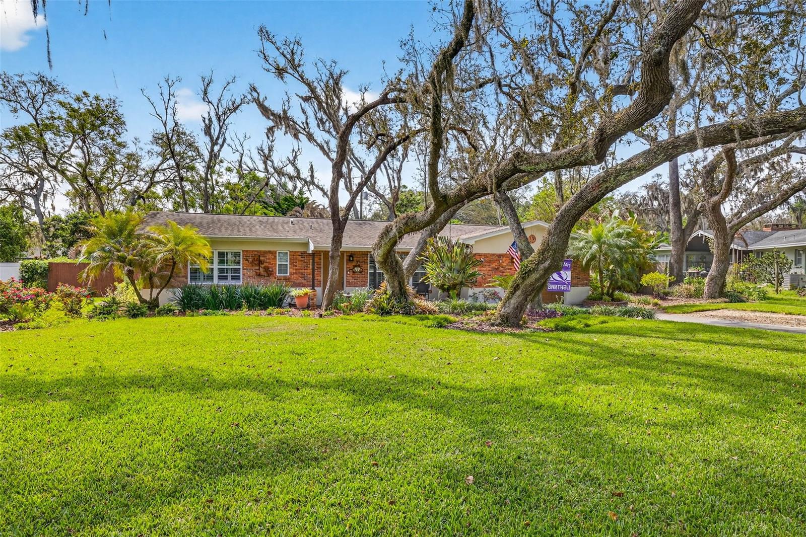 212 S LOCKMOOR AVE, TEMPLE TERRACE, FL, 33617