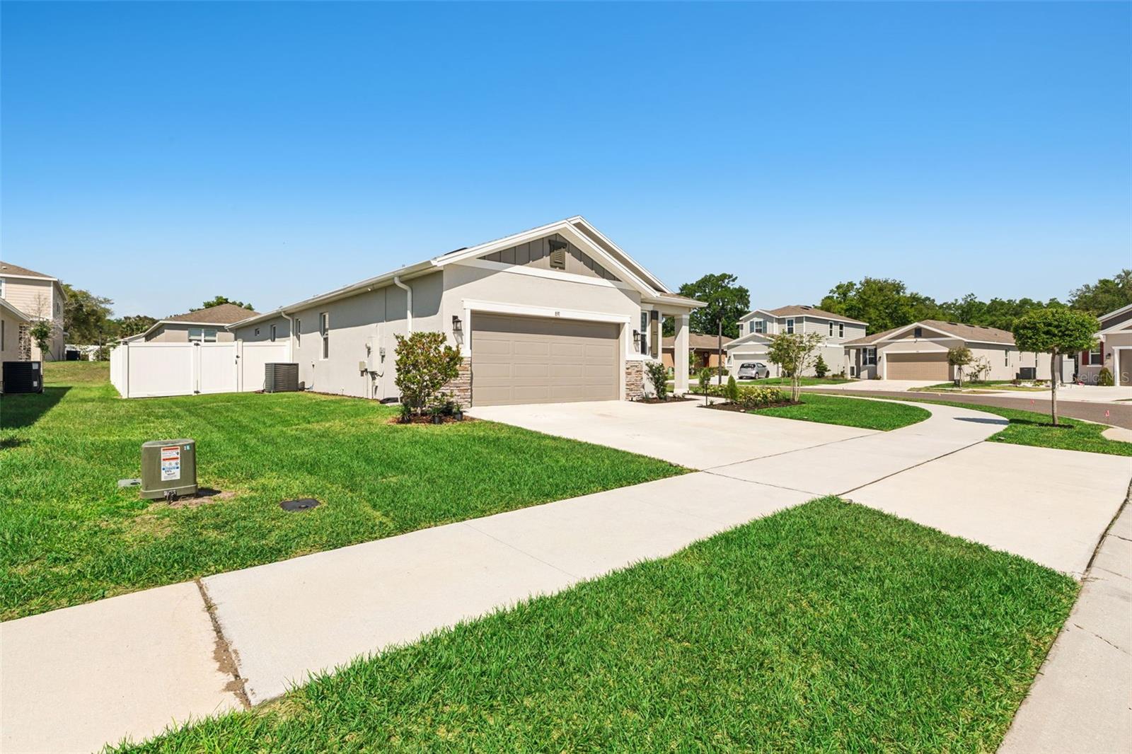 891 BLUE CREEK DR, HAINES CITY, FL, 33844