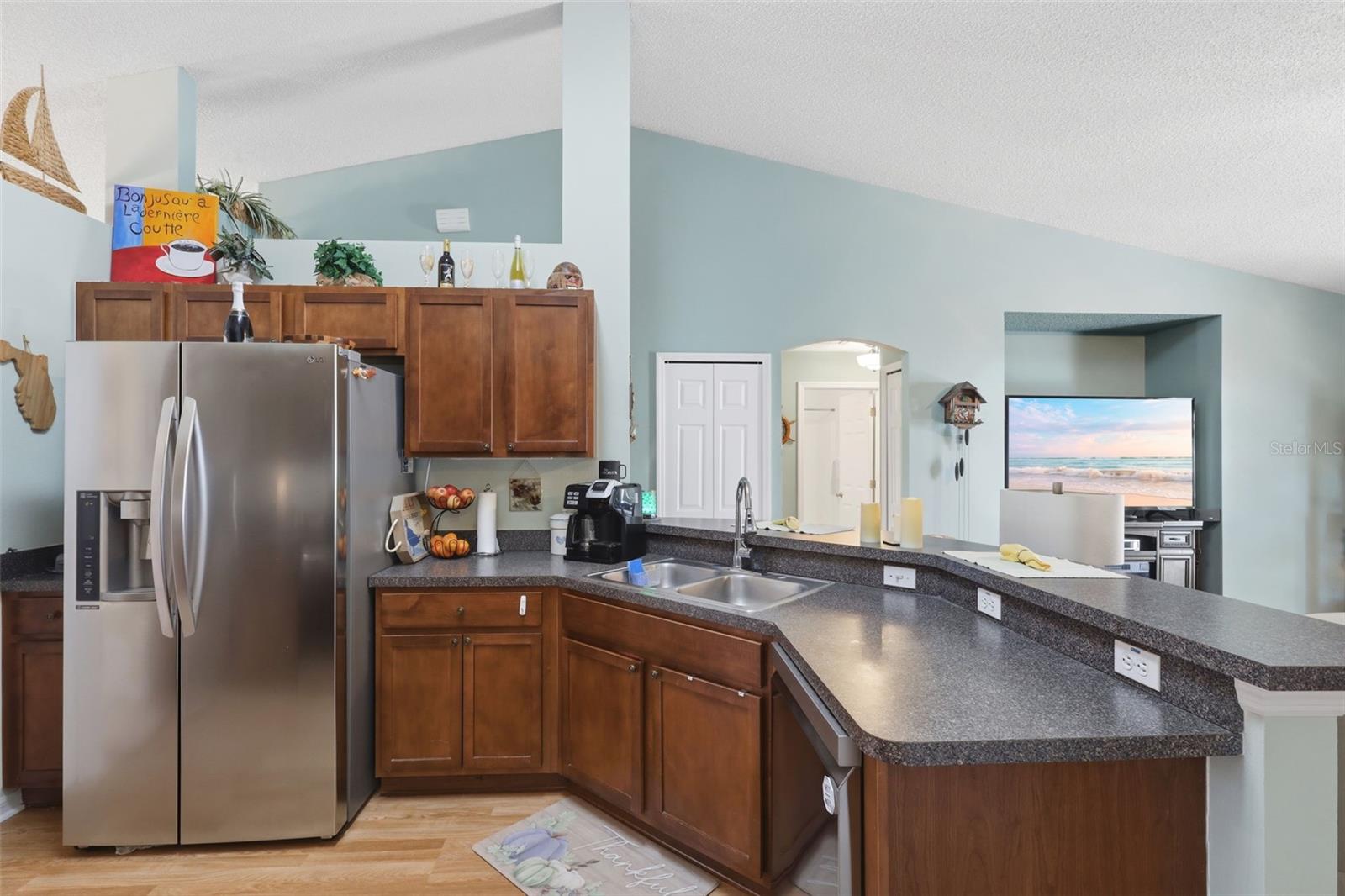 403 CENTRAL MARINERS DR, EDGEWATER, FL, 32141