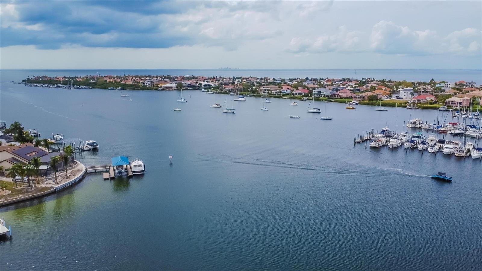 6414 SUNSET BAY CIR, APOLLO BEACH, FL, 33572