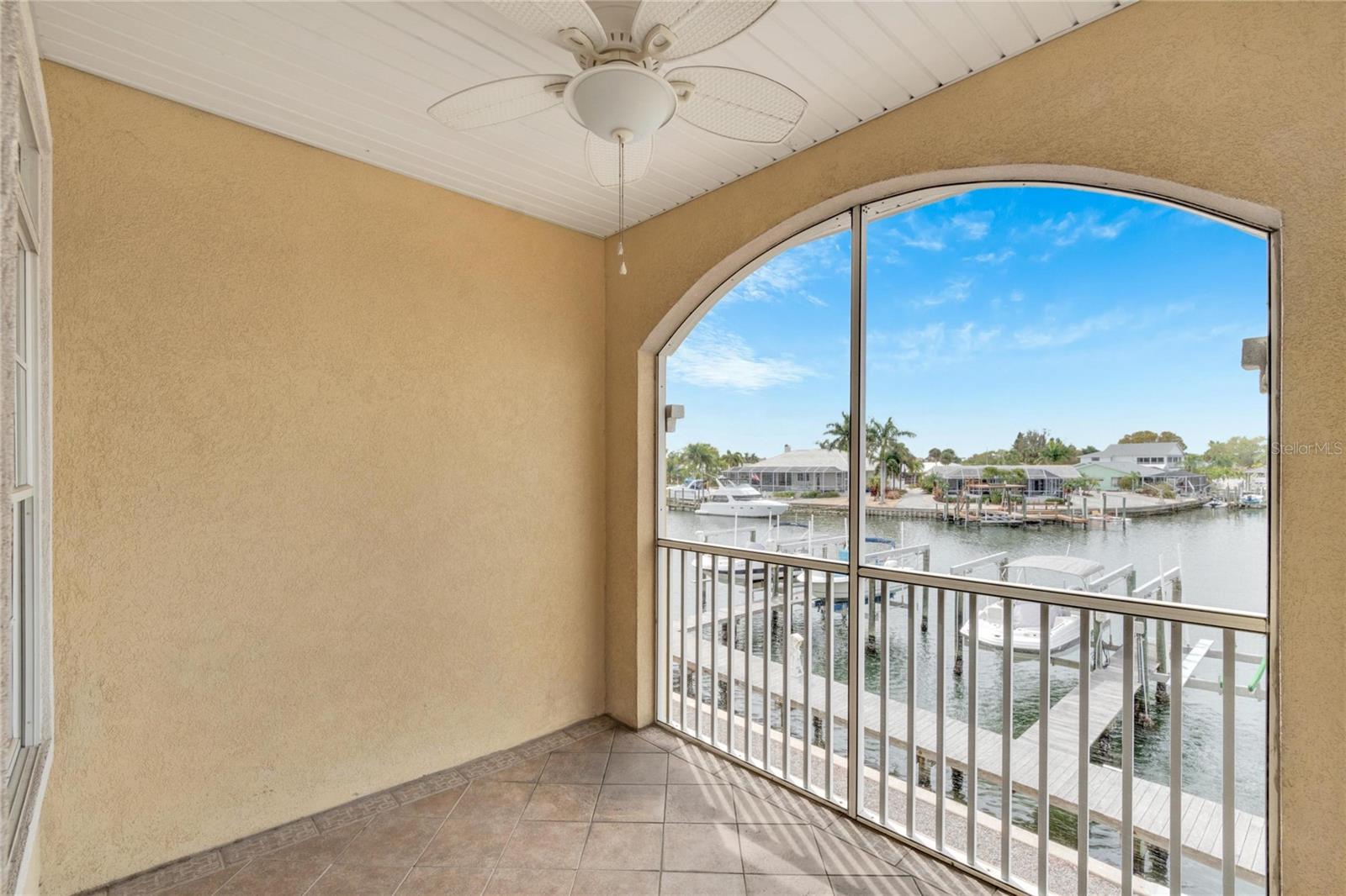 6414 SUNSET BAY CIR, APOLLO BEACH, FL, 33572