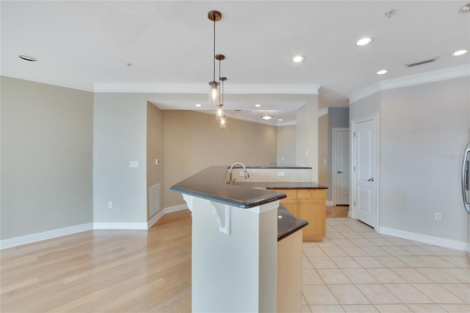 6414 SUNSET BAY CIR, APOLLO BEACH, FL, 33572