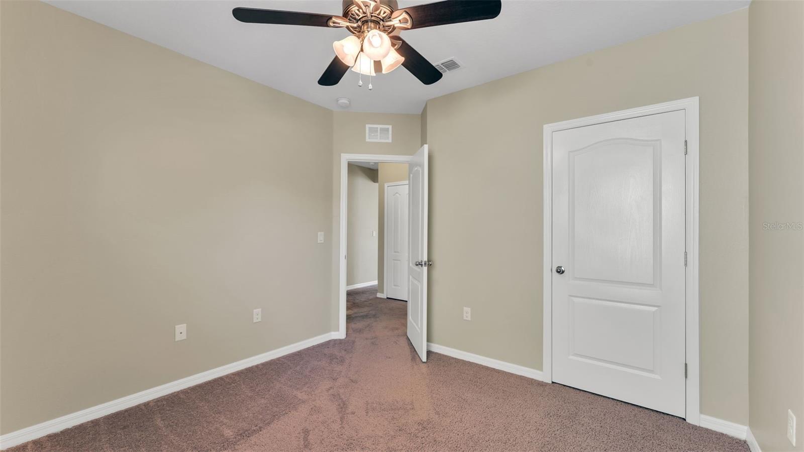 2162 BLUE HIGHLANDS DR, LAKELAND, FL, 33811
