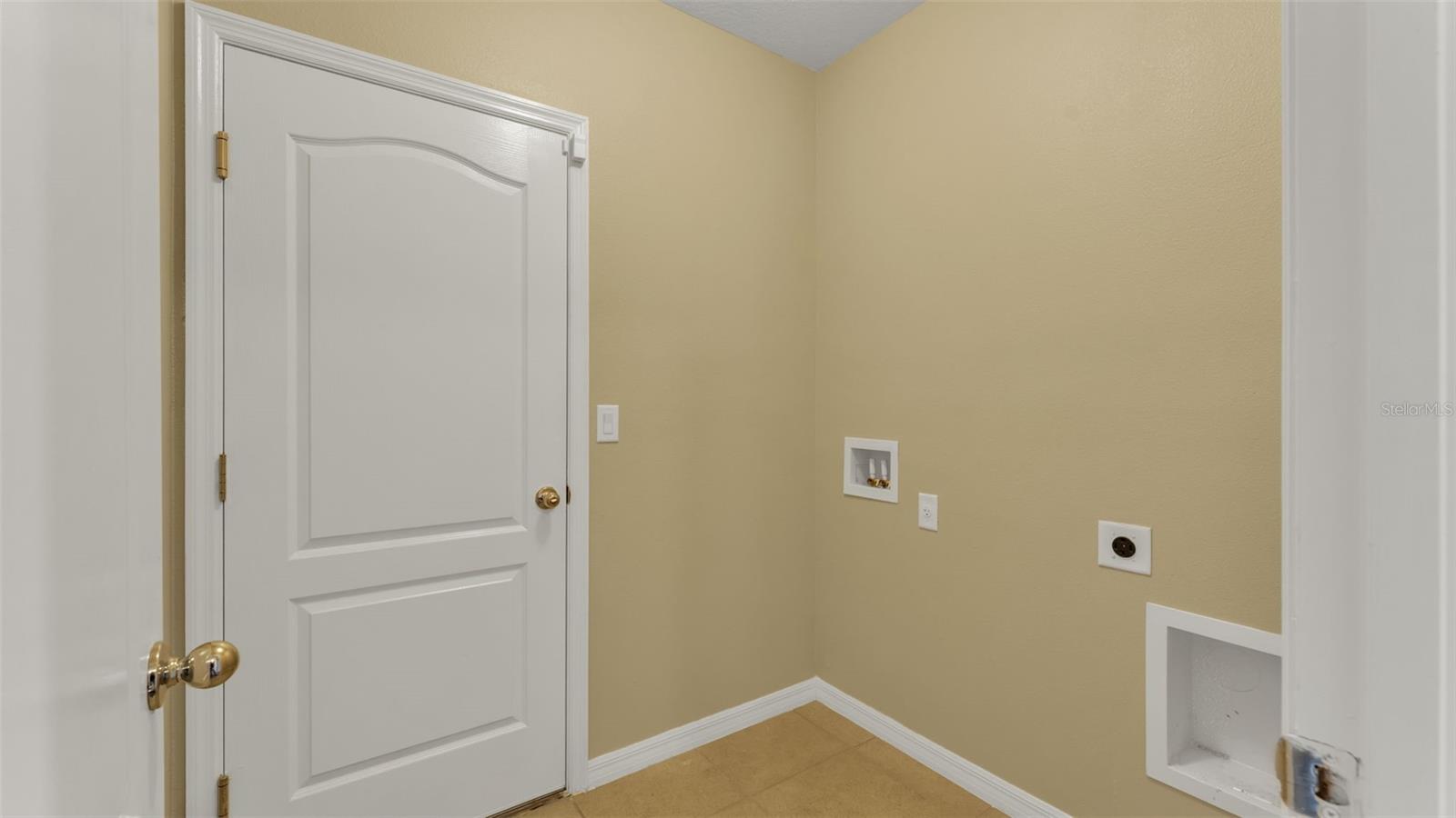 2162 BLUE HIGHLANDS DR, LAKELAND, FL, 33811