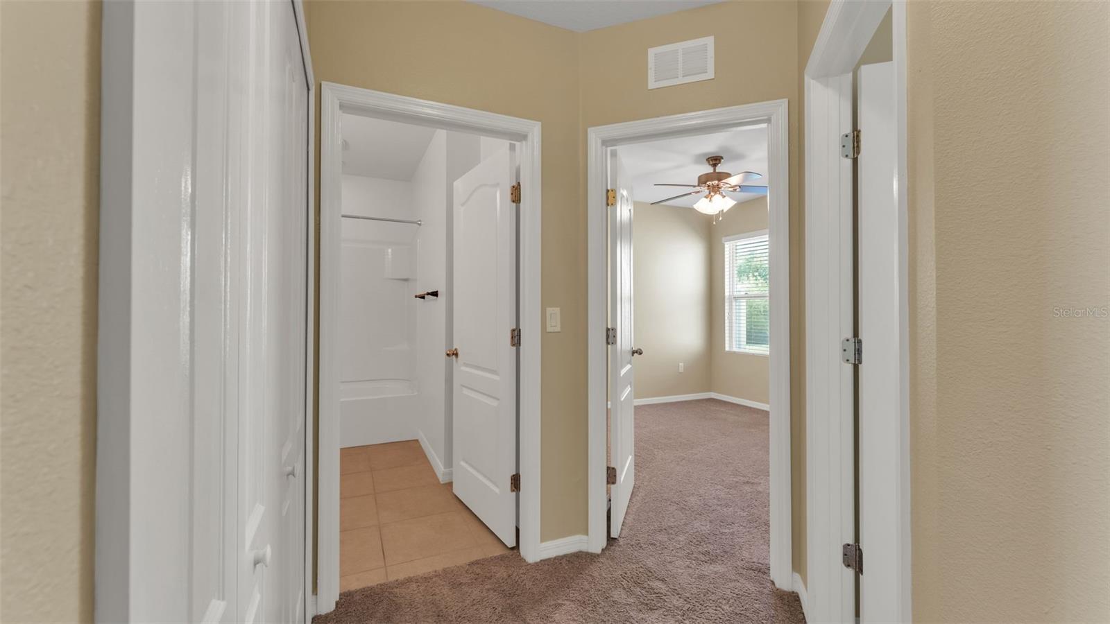 2162 BLUE HIGHLANDS DR, LAKELAND, FL, 33811