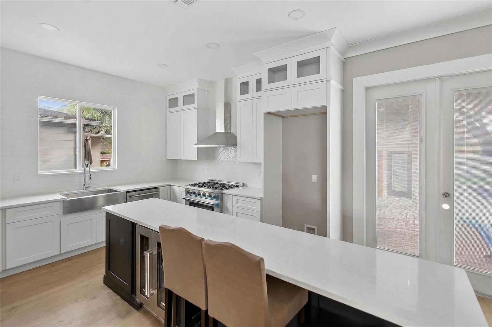 2935 HELEN AVE, ORLANDO, FL, 32804