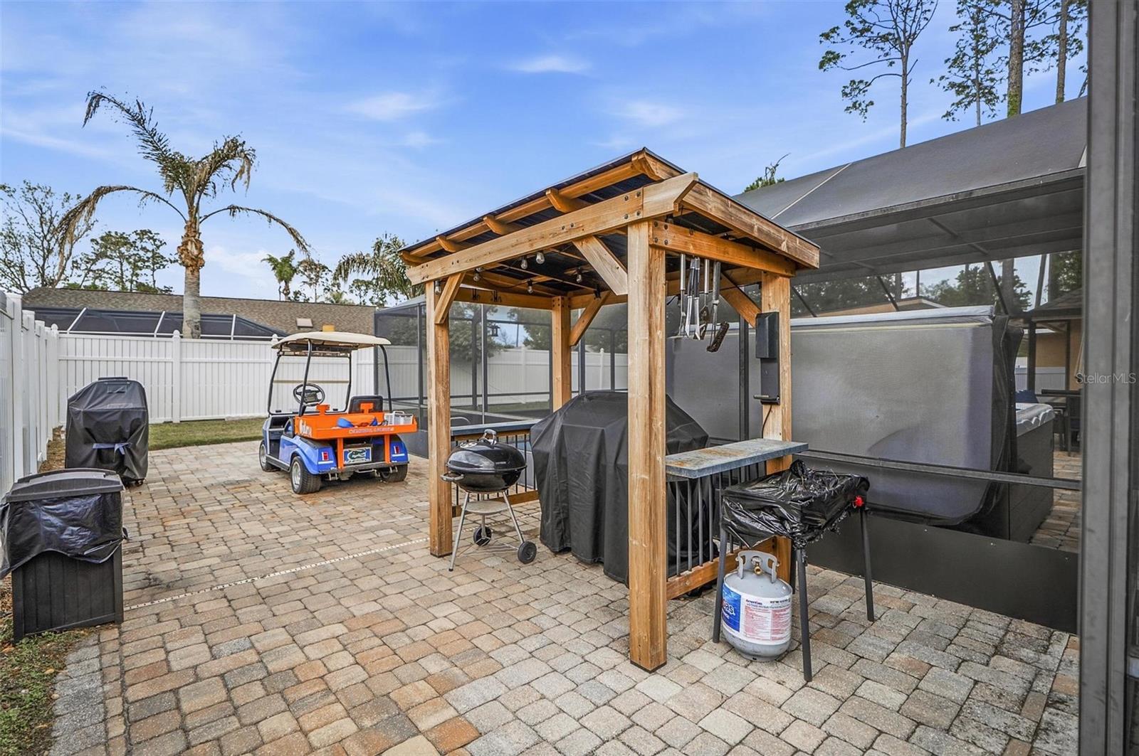 11 BANNERWOOD LN, PALM COAST, FL, 32137