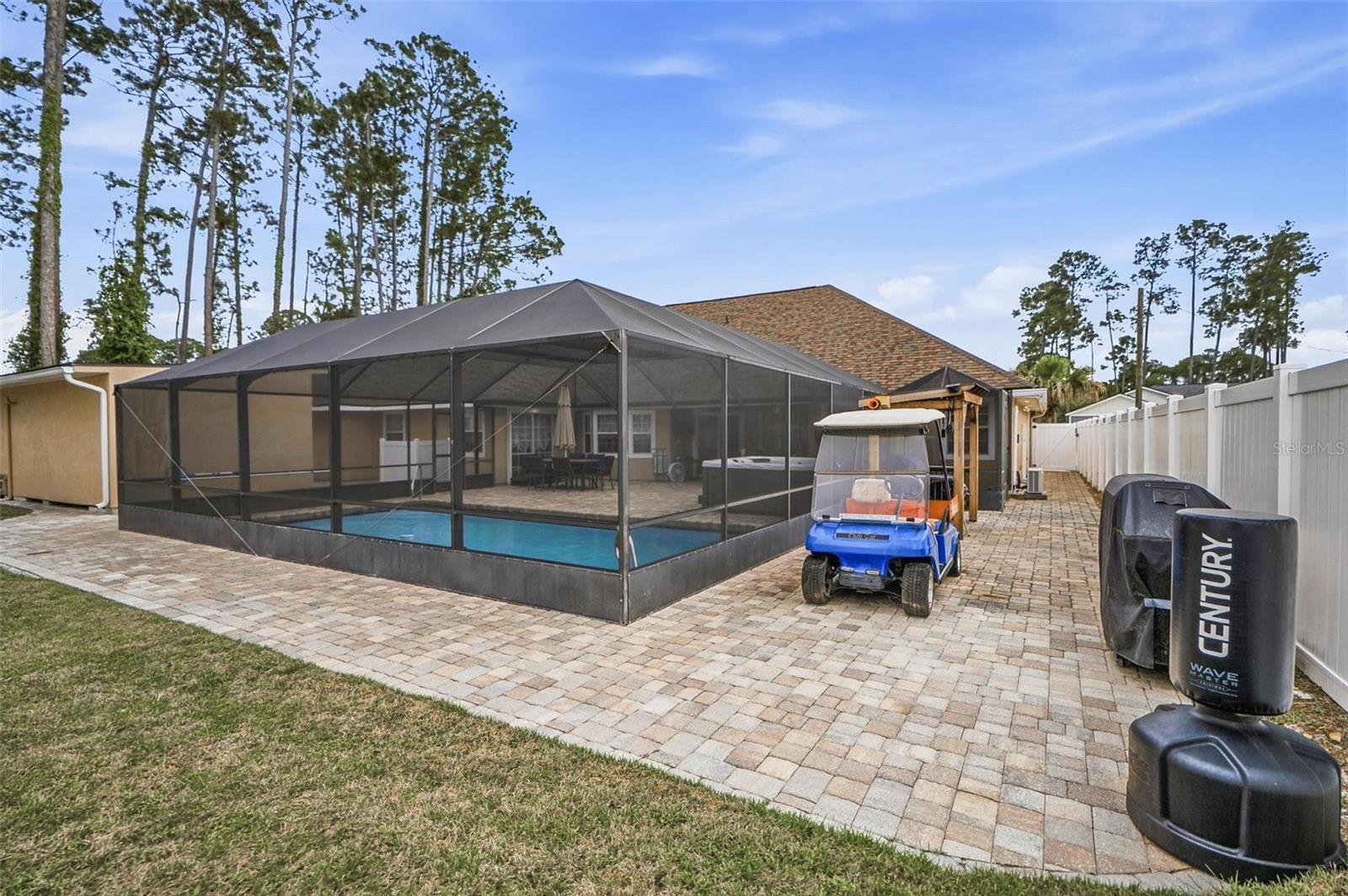 11 BANNERWOOD LN, PALM COAST, FL, 32137