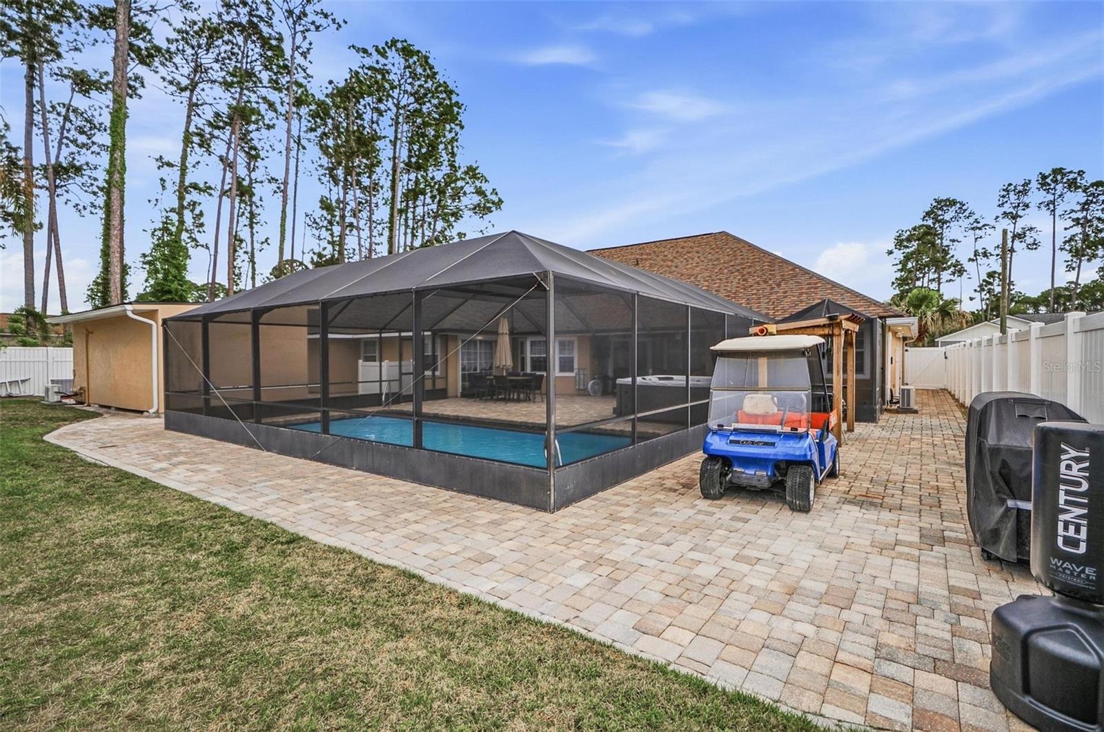 11 BANNERWOOD LN, PALM COAST, FL, 32137
